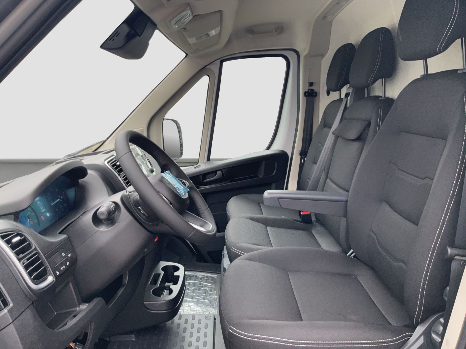Fahrzeugabbildung Fiat Ducato Maxi L4H3 140 MJ Kamera Klima Navi