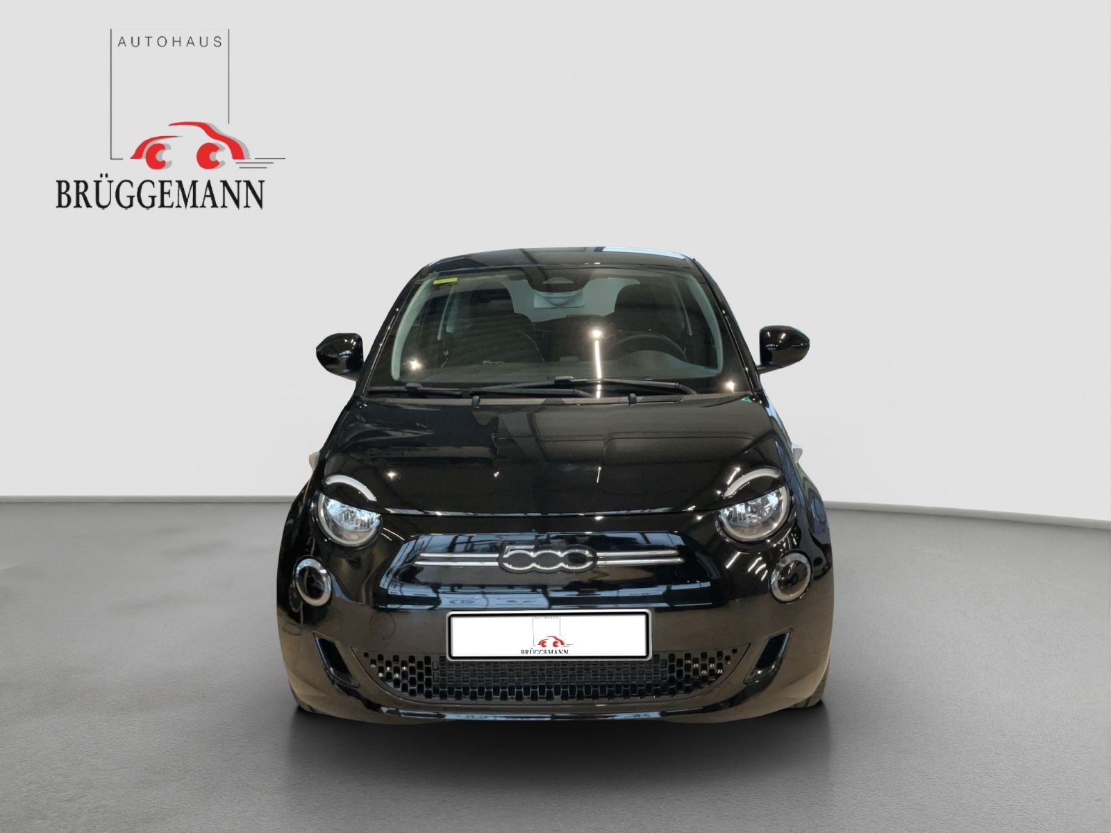 Fahrzeugabbildung Fiat 500e Action + Radio- & Winterpaket