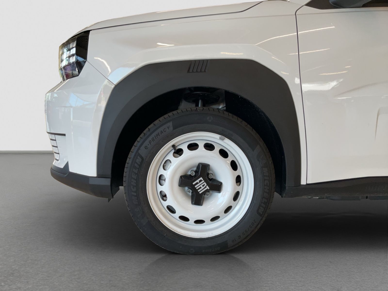 Fahrzeugabbildung Fiat Grande Panda Elektro 44 kWh