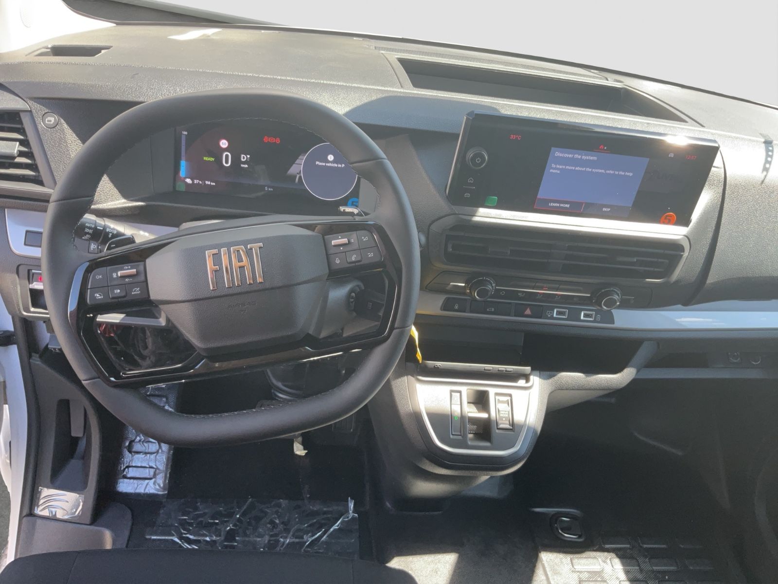 Fahrzeugabbildung Fiat E -Scudo XL Elektro 100KW