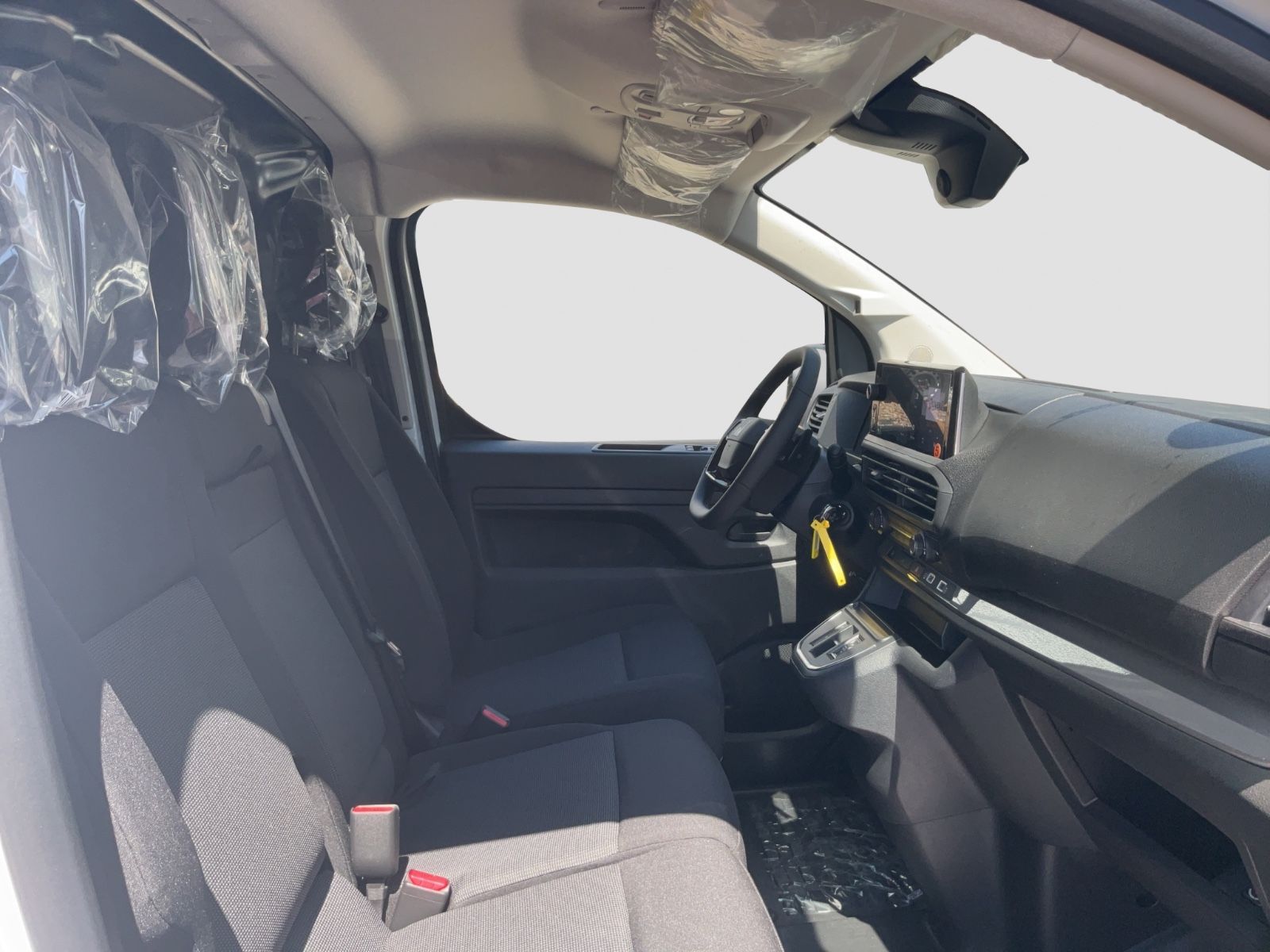 Fahrzeugabbildung Fiat E -Scudo XL Elektro 100KW