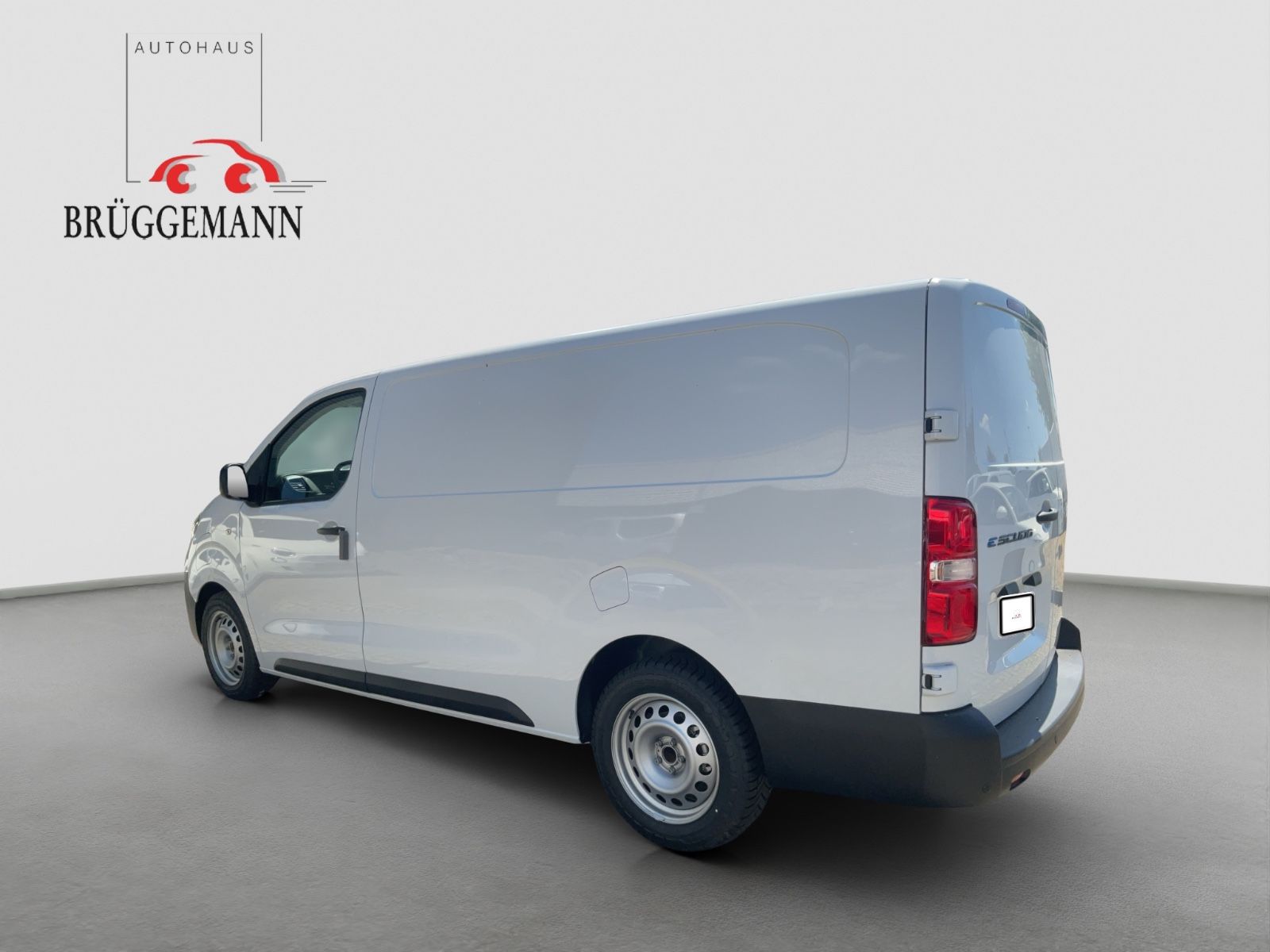 Fahrzeugabbildung Fiat E -Scudo XL Elektro 100KW