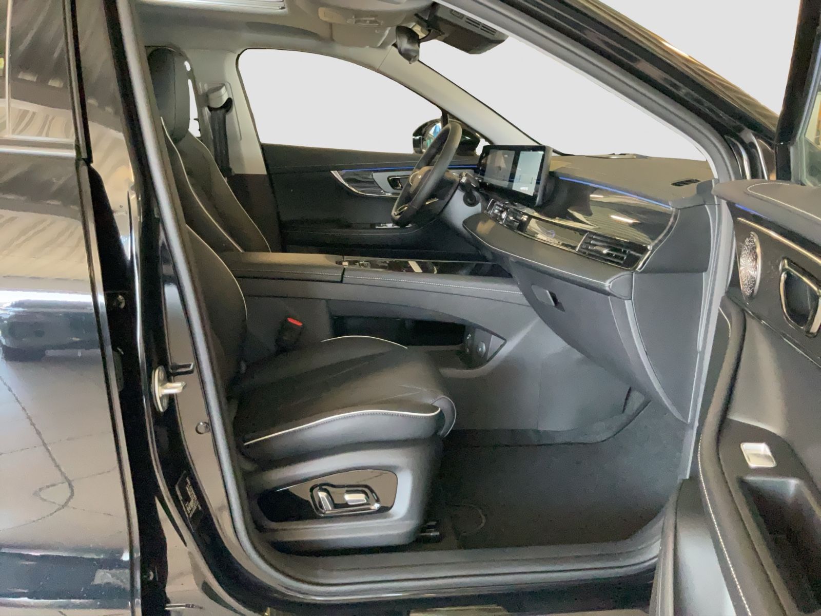 Fahrzeugabbildung OMODA 5 EV Exclusive