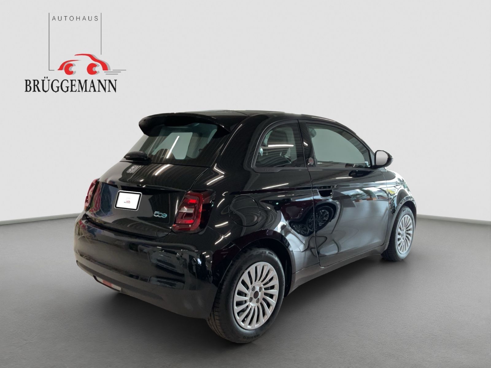 Fahrzeugabbildung Fiat 500e