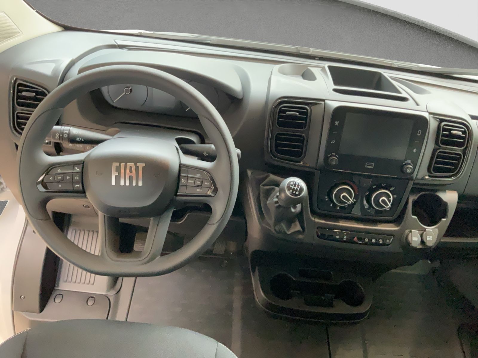 Fahrzeugabbildung Fiat Ducato 35 L2H1 140MJ