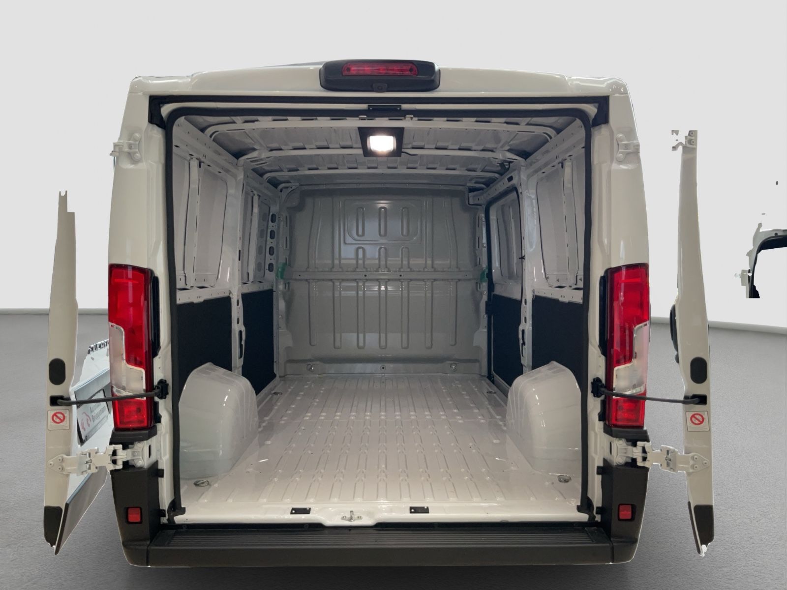 Fahrzeugabbildung Fiat Ducato 35 L2H1 140MJ
