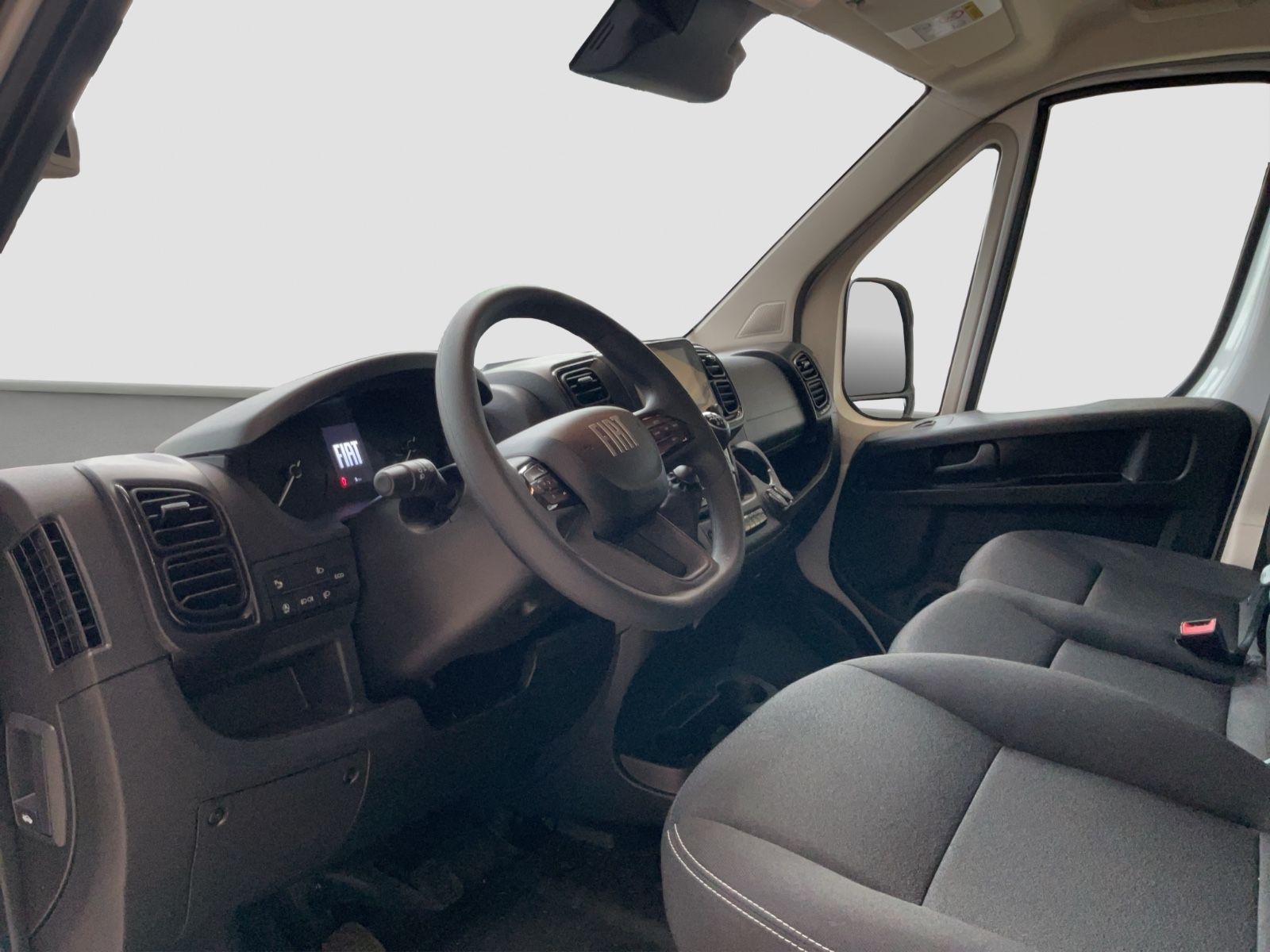 Fahrzeugabbildung Fiat Ducato 35 L2H1 140MJ