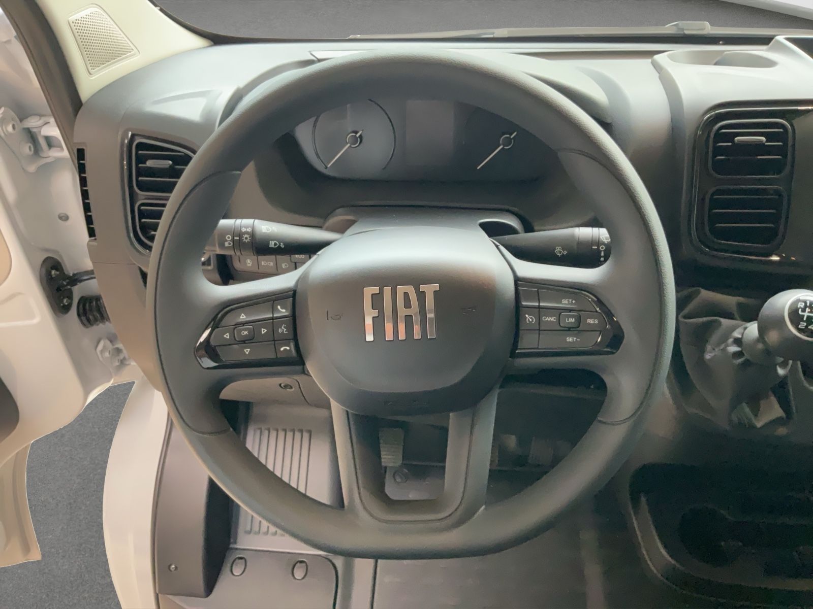 Fahrzeugabbildung Fiat Ducato 35 L2H1 140MJ
