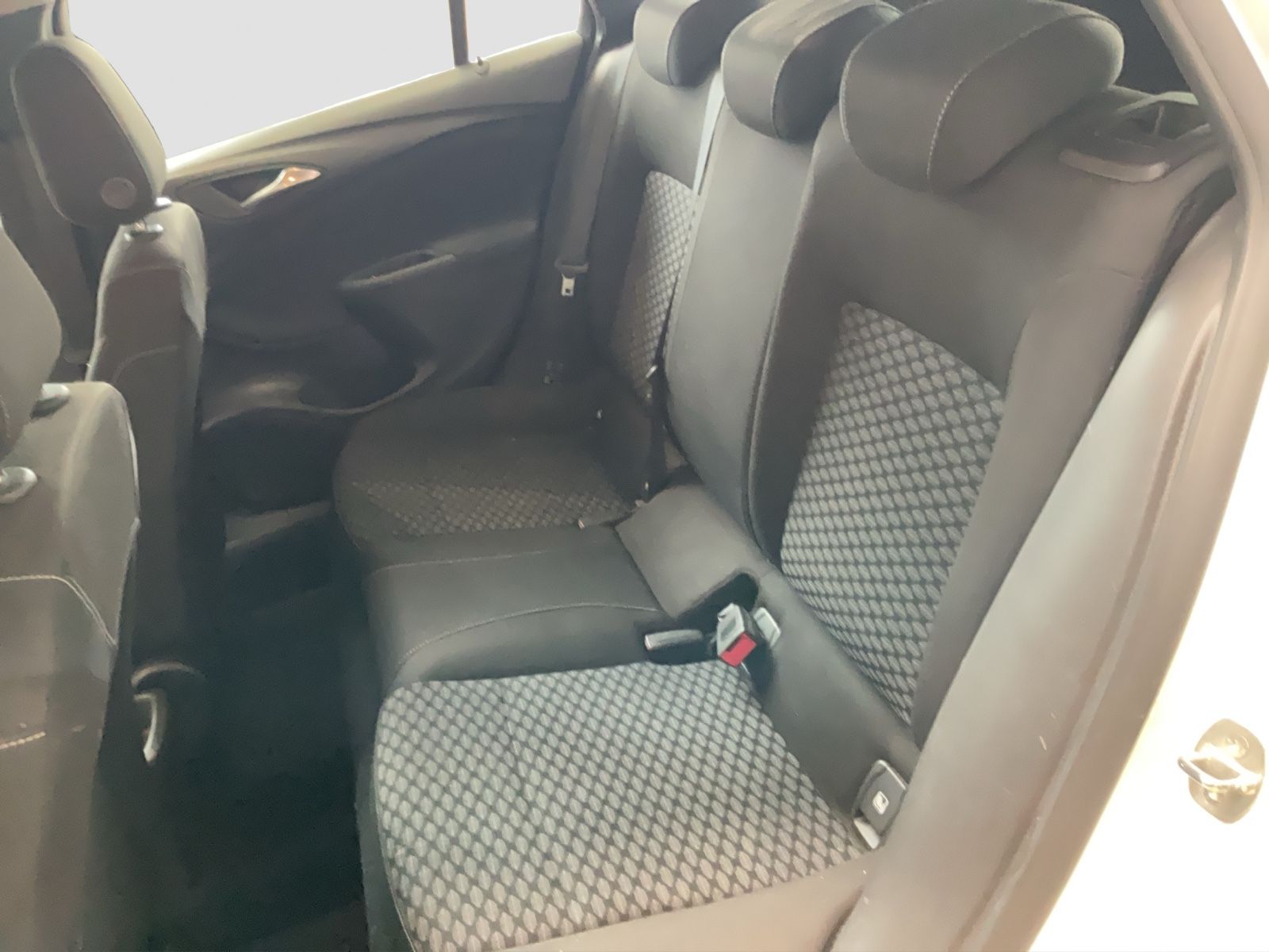 Fahrzeugabbildung Opel Astra K ST Tempomat CarPlay TÜV/SERVICE NEU