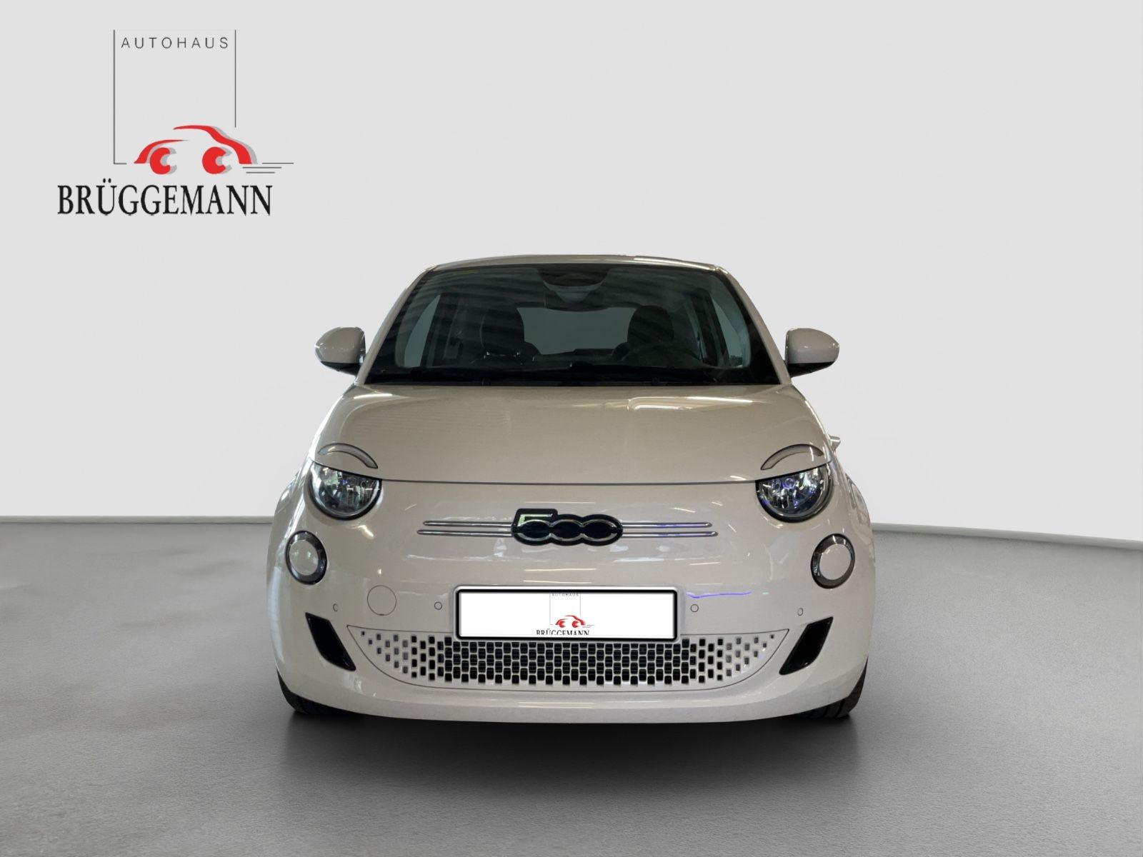 Fahrzeugabbildung Fiat 500e 42 kWh + 16" Alufelgen