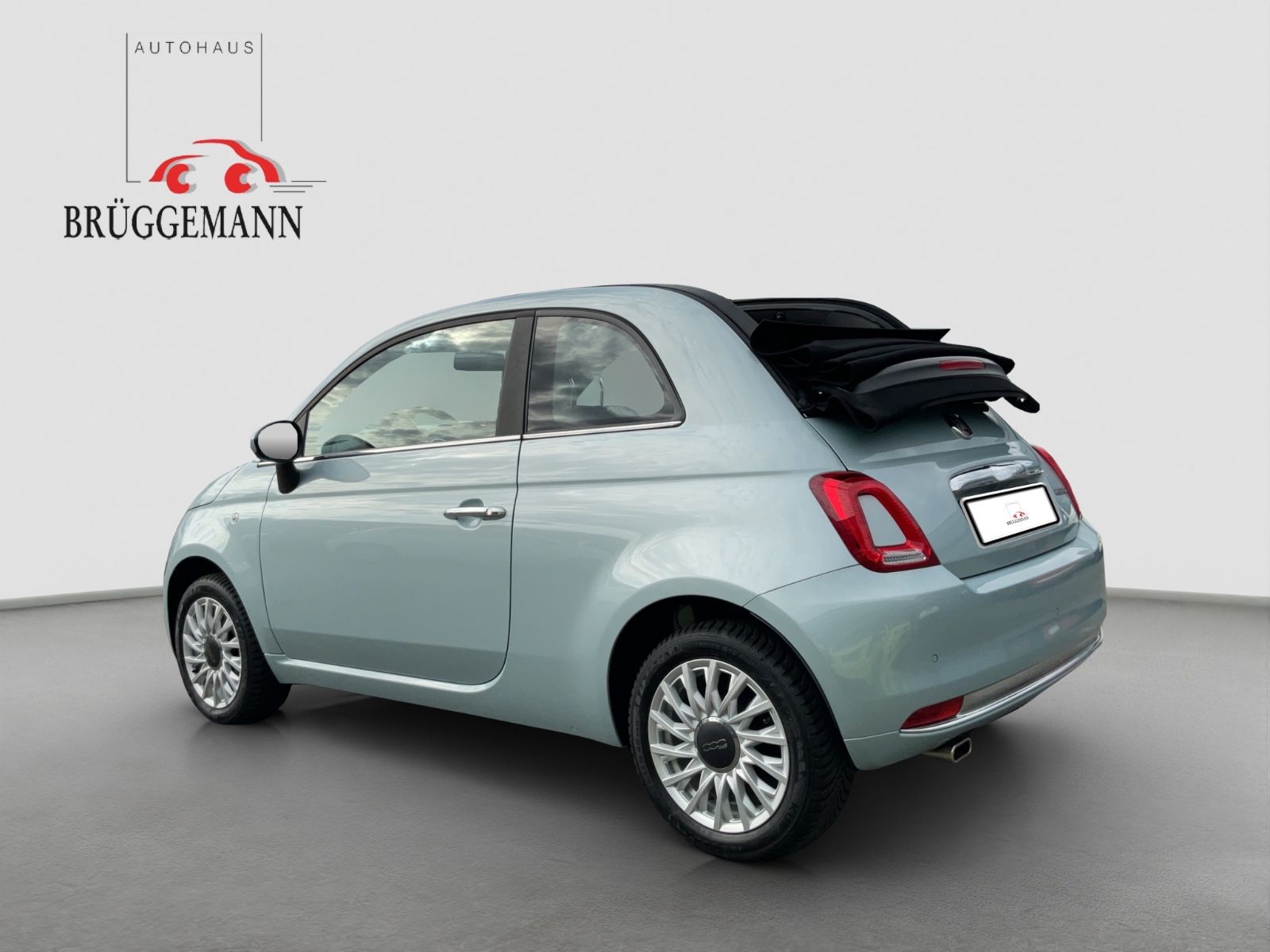 Fahrzeugabbildung Fiat 500C 1.0 Hybrid + Ganzjahresreifen