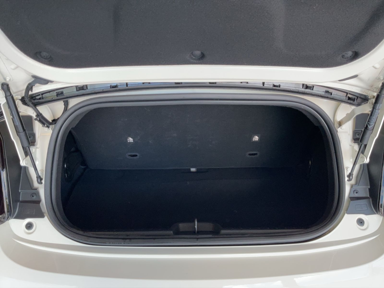 Fahrzeugabbildung Fiat 500e Cabrio 42 kWh