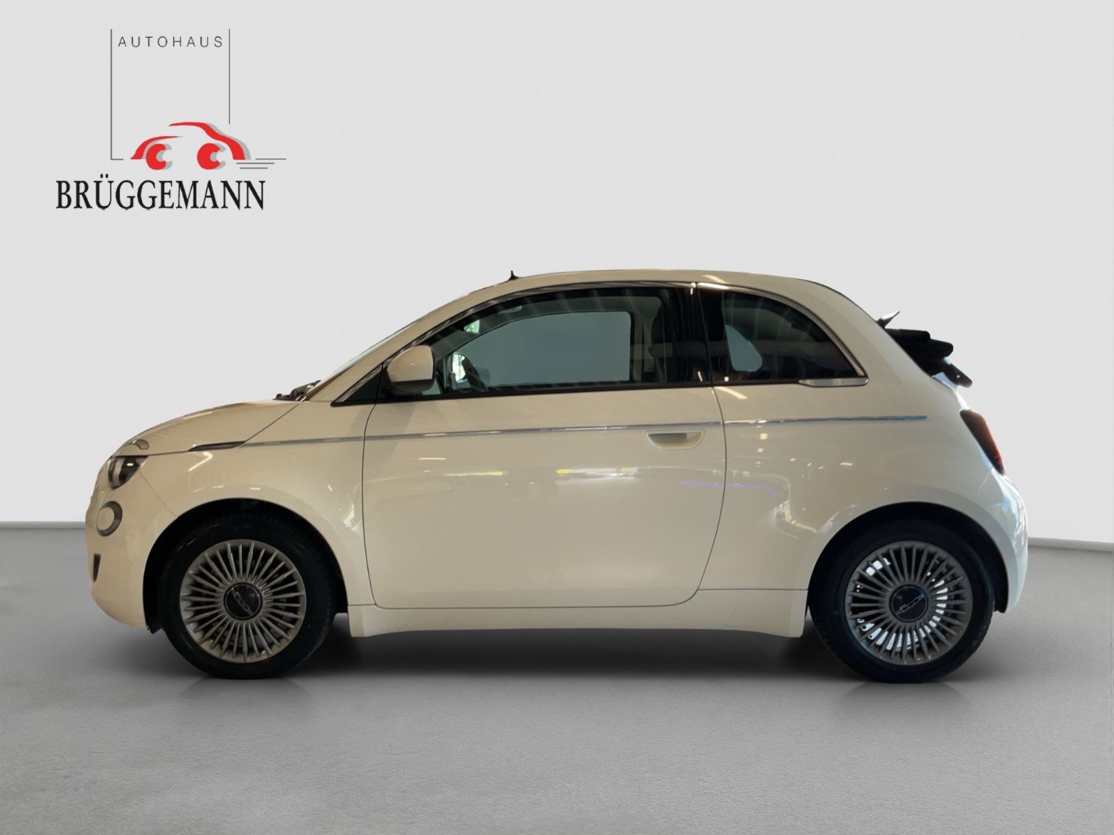 Fahrzeugabbildung Fiat 500e Cabrio 42 kWh