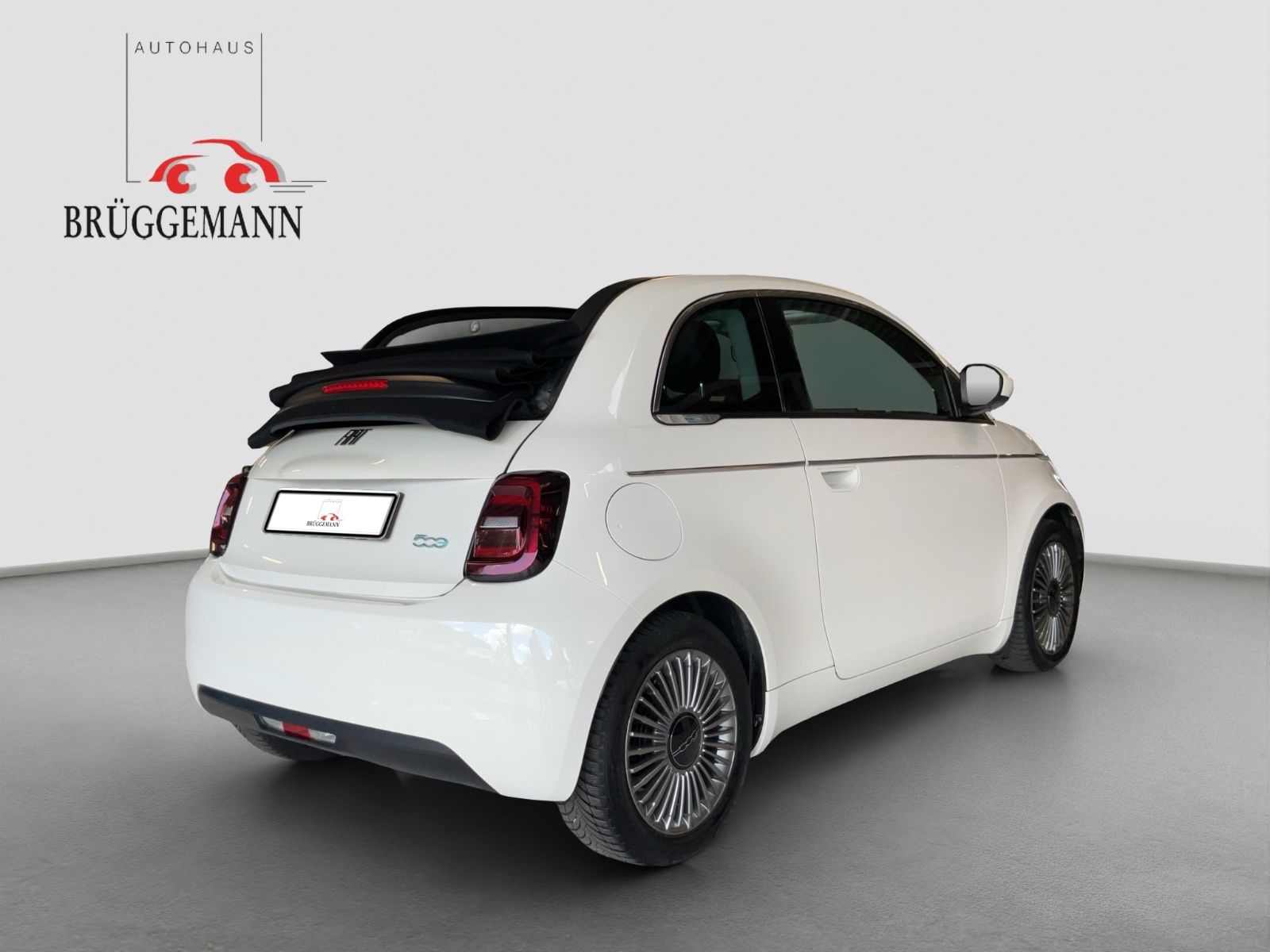 Fahrzeugabbildung Fiat 500e Cabrio 42 kWh