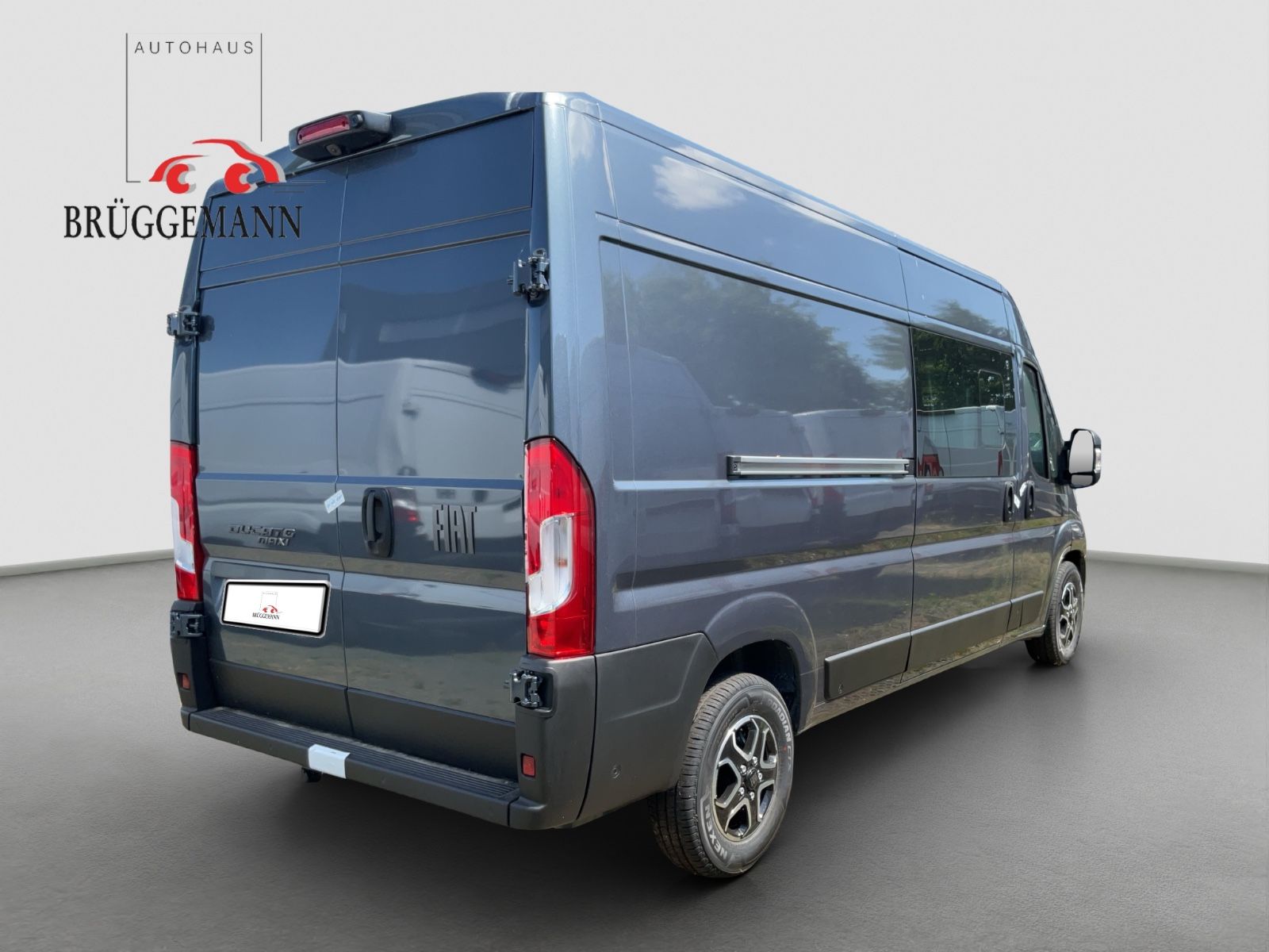 Fahrzeugabbildung Fiat L3H2 180 MJ Teilverglast Automatik ACC Navi