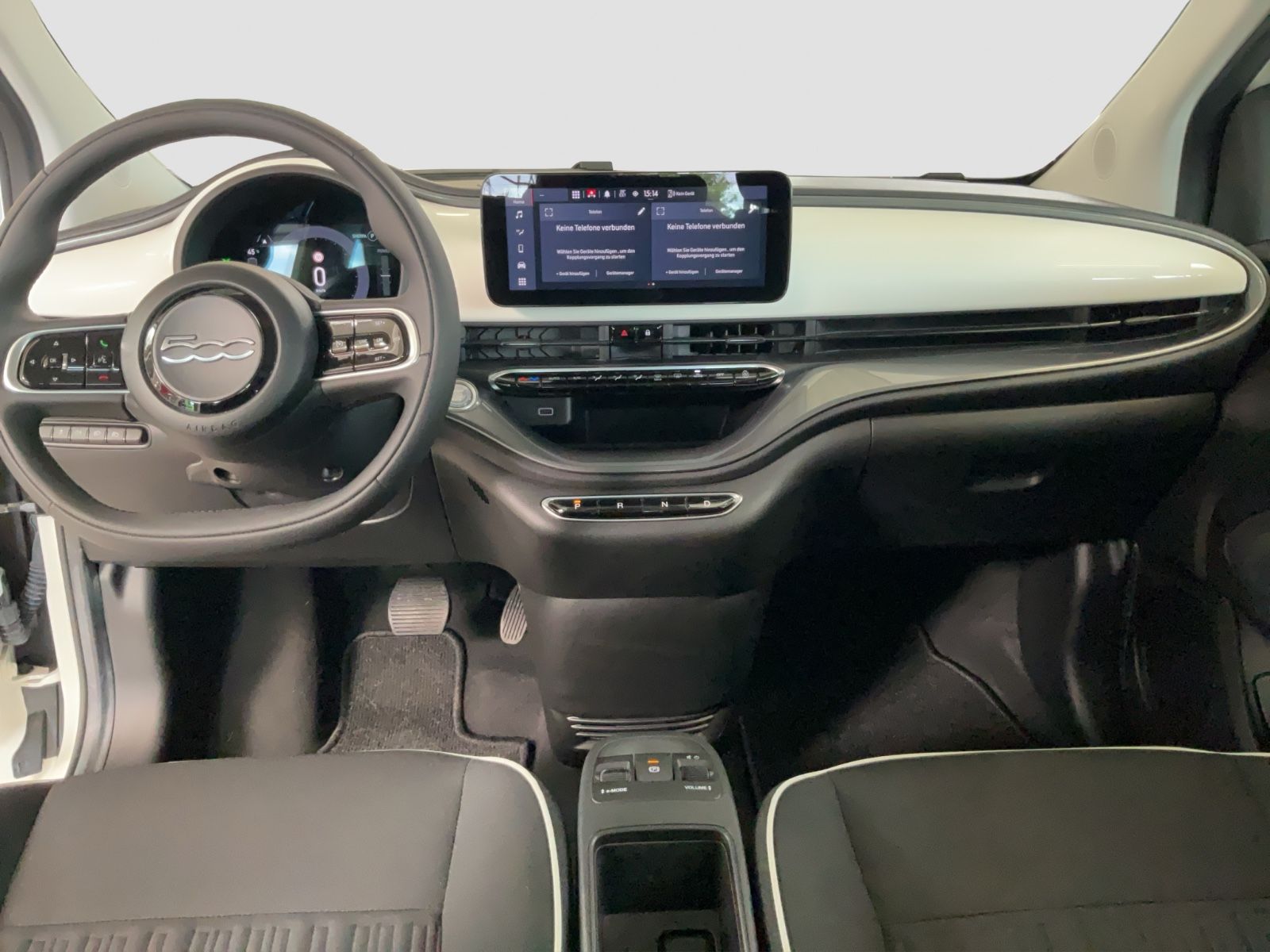 Fahrzeugabbildung Fiat 500e 42 kWh + 16" Alufelgen