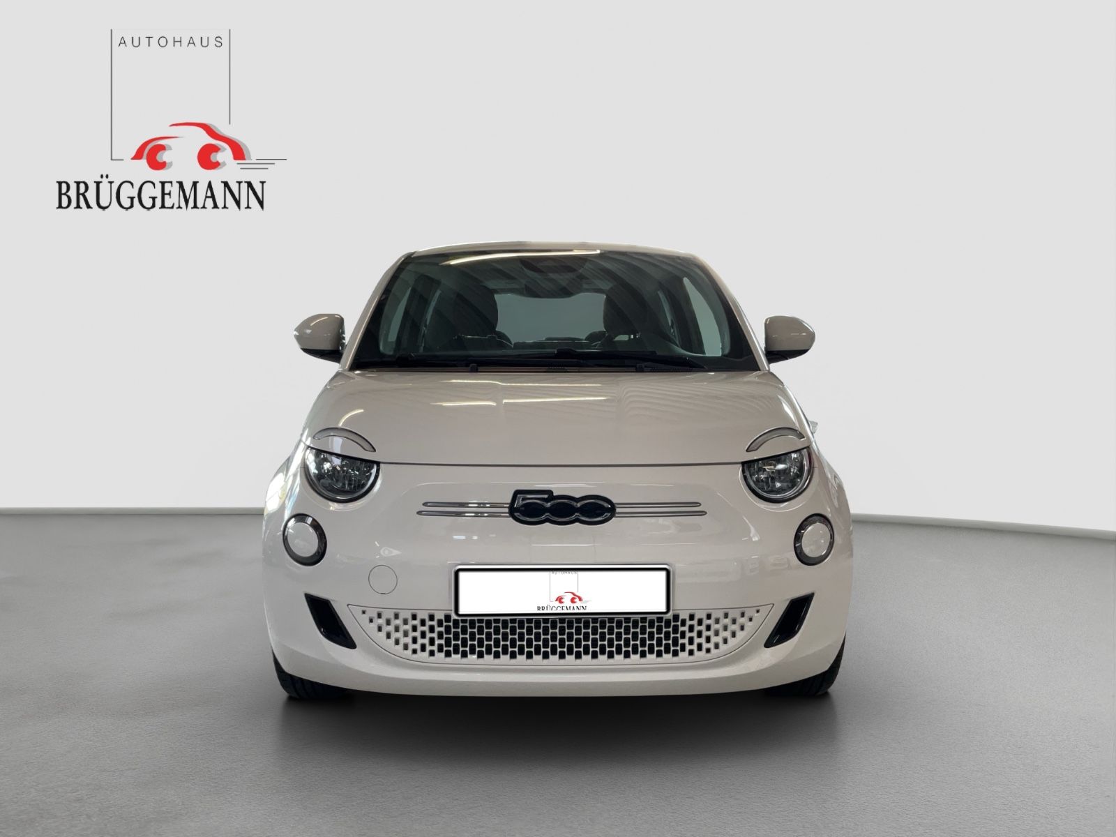 Fahrzeugabbildung Fiat 500e 42 kWh + 16" Alufelgen