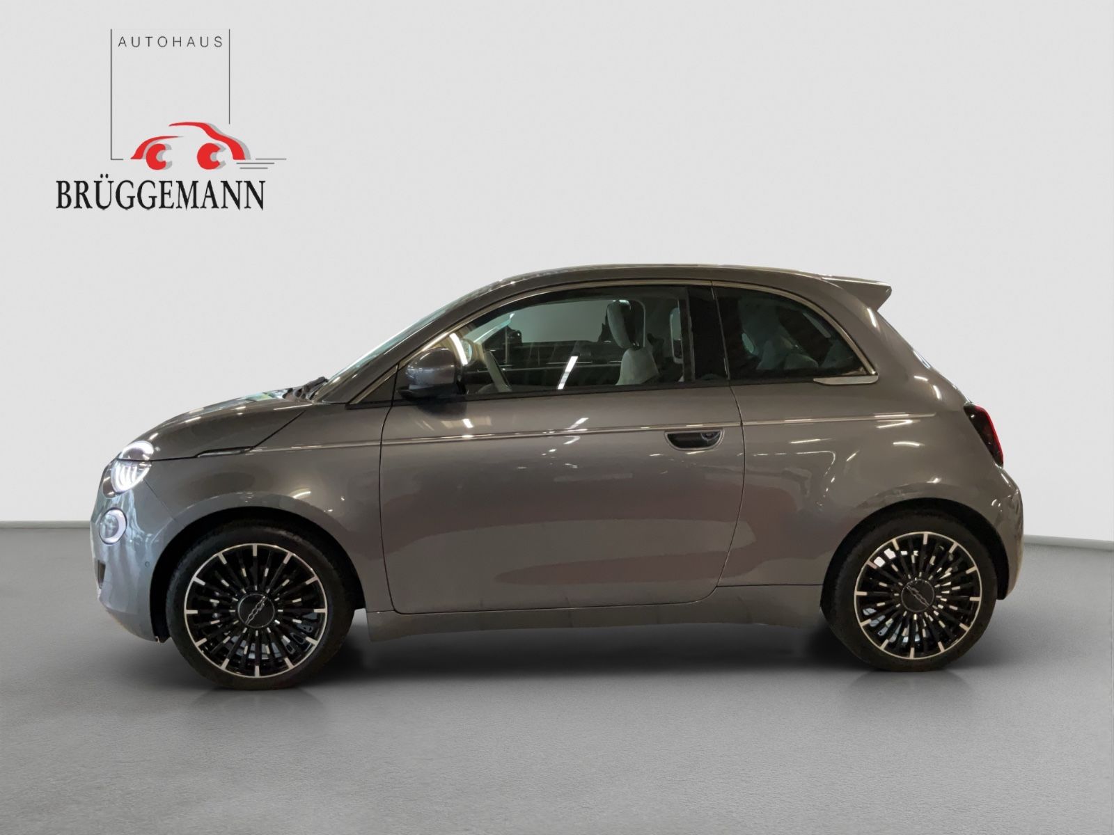 Fahrzeugabbildung Fiat 500e 42 kWh La Prima