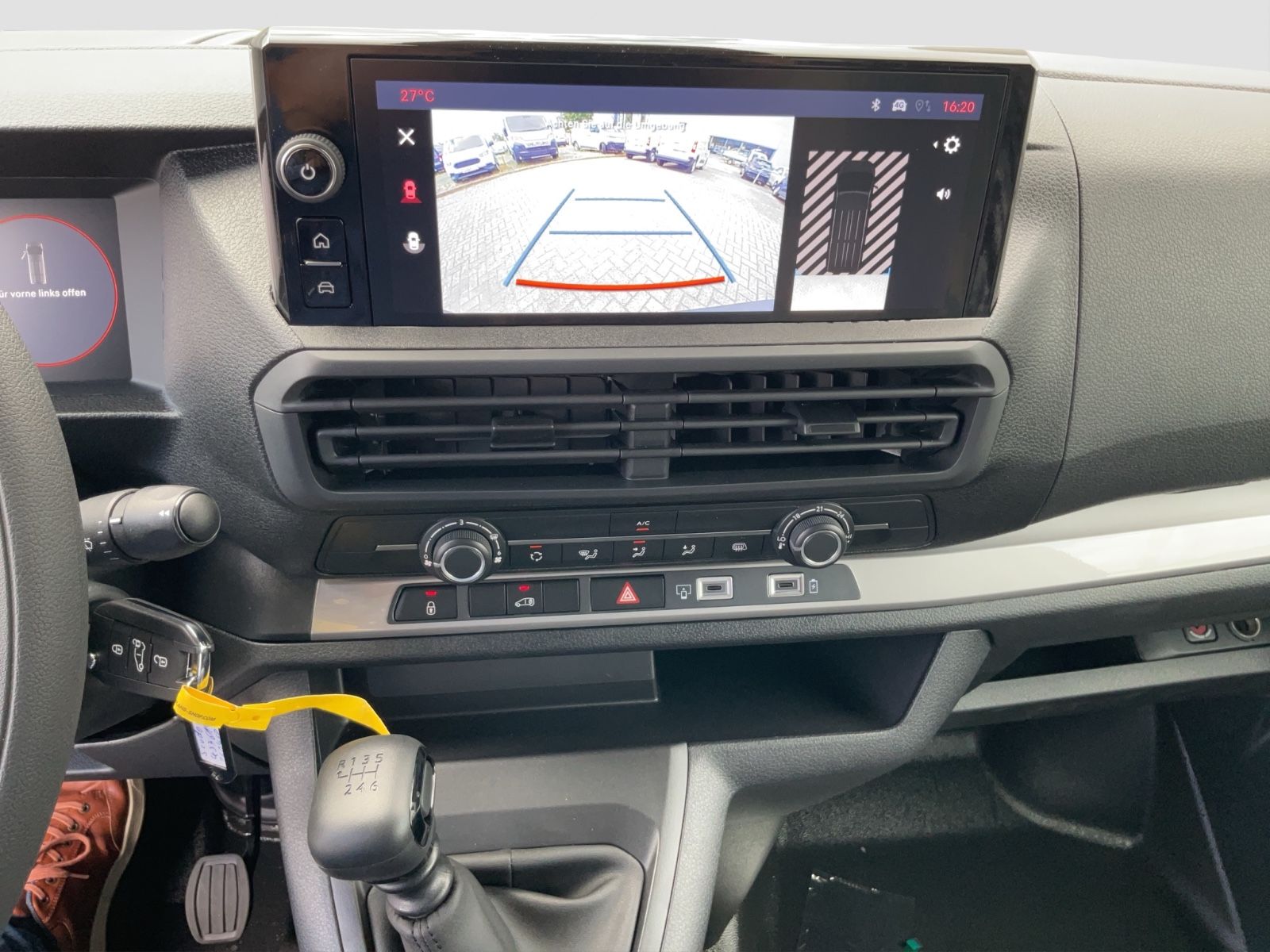 Fahrzeugabbildung Fiat Scudo XL Kamera 10 Zoll Radio Laderaumpaket