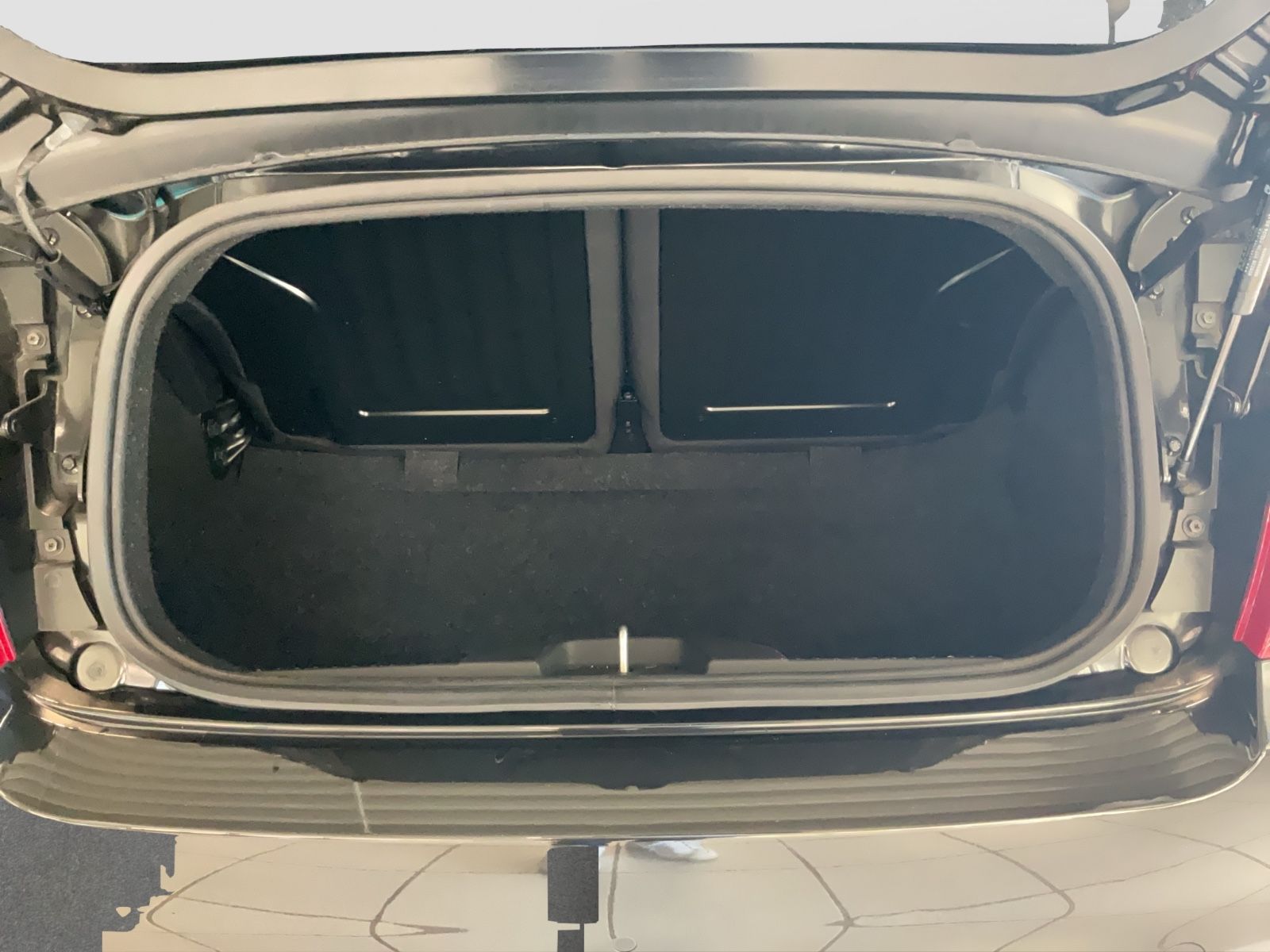 Fahrzeugabbildung Fiat 500C 1.0 Hybrid DOLCEVITA