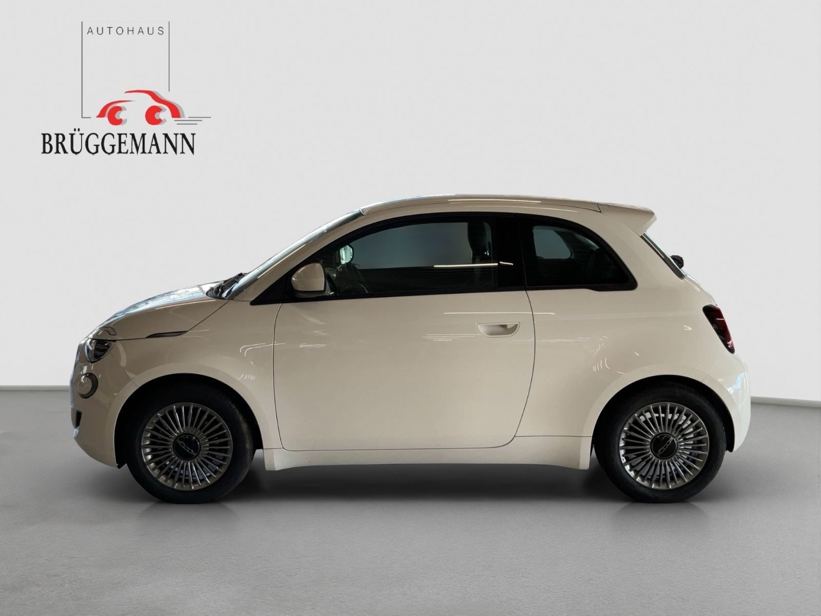Fahrzeugabbildung Fiat 500e 42 kWh + 16" Alufelgen