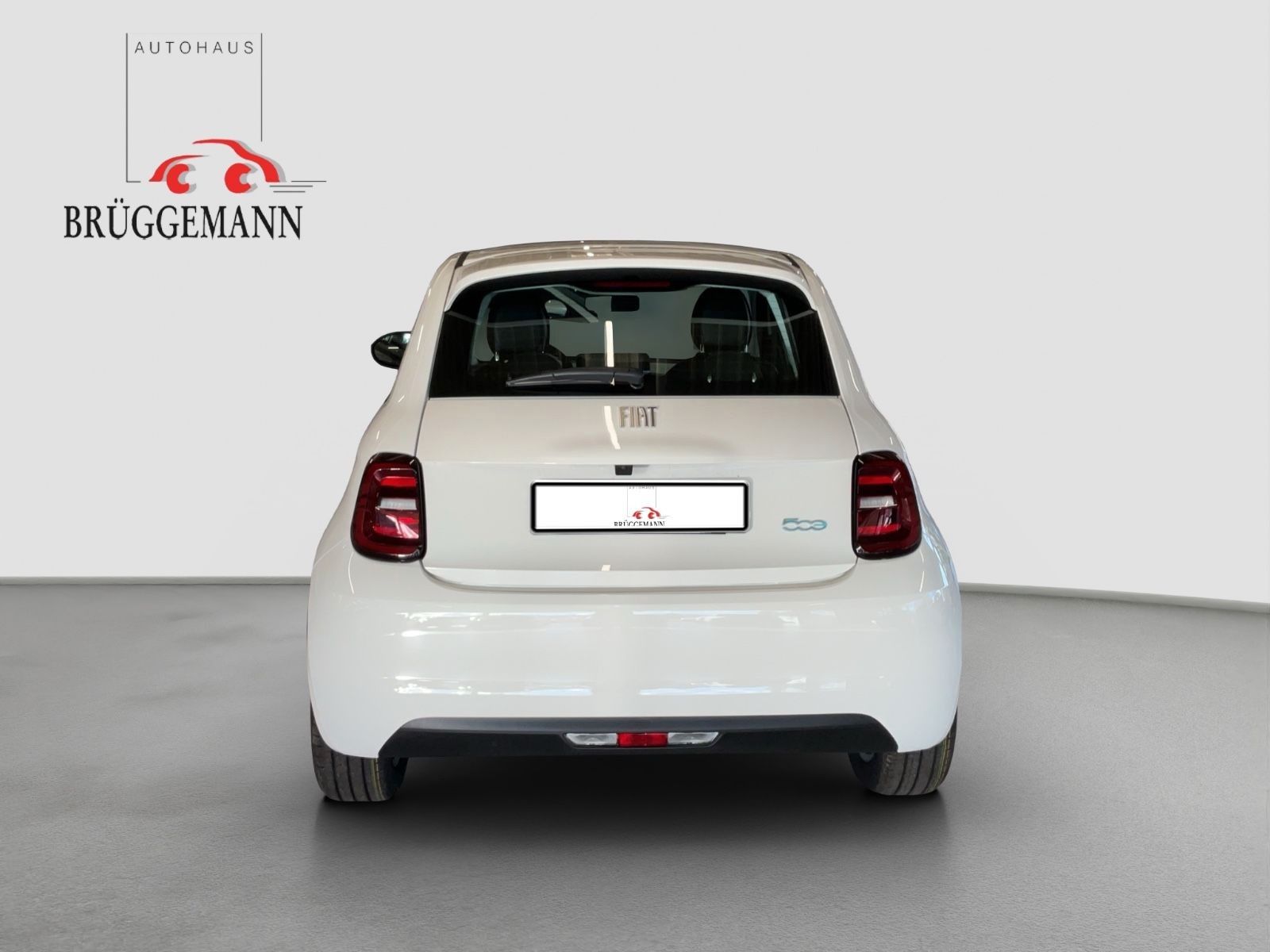 Fahrzeugabbildung Fiat 500e 42 kWh + 16" Alufelgen