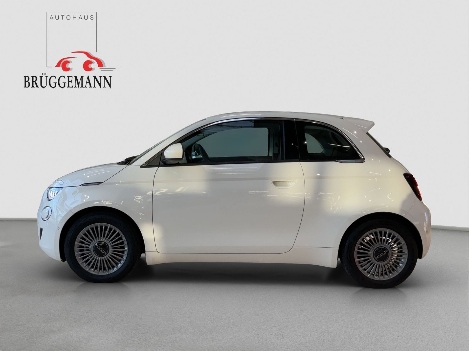 Fahrzeugabbildung Fiat 500e + Komfort Paket, 16" Alufelgen