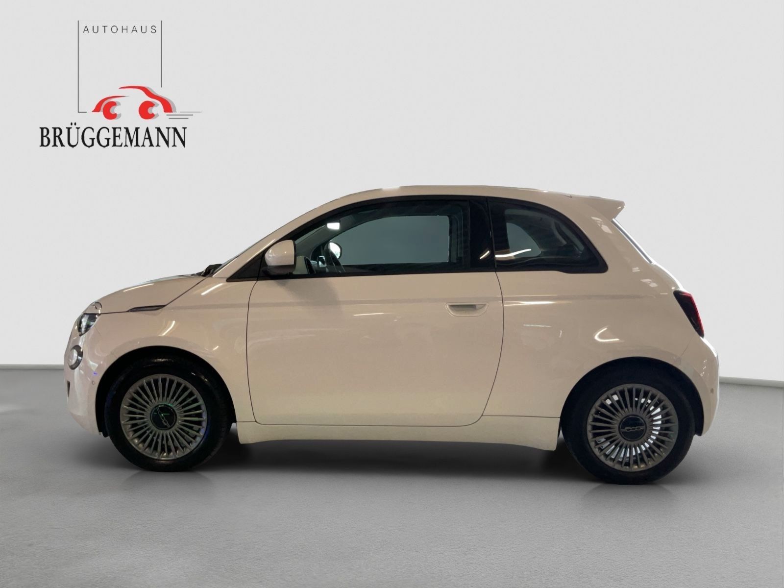 Fahrzeugabbildung Fiat 500e + Komfort Paket, 16" Alufelgen
