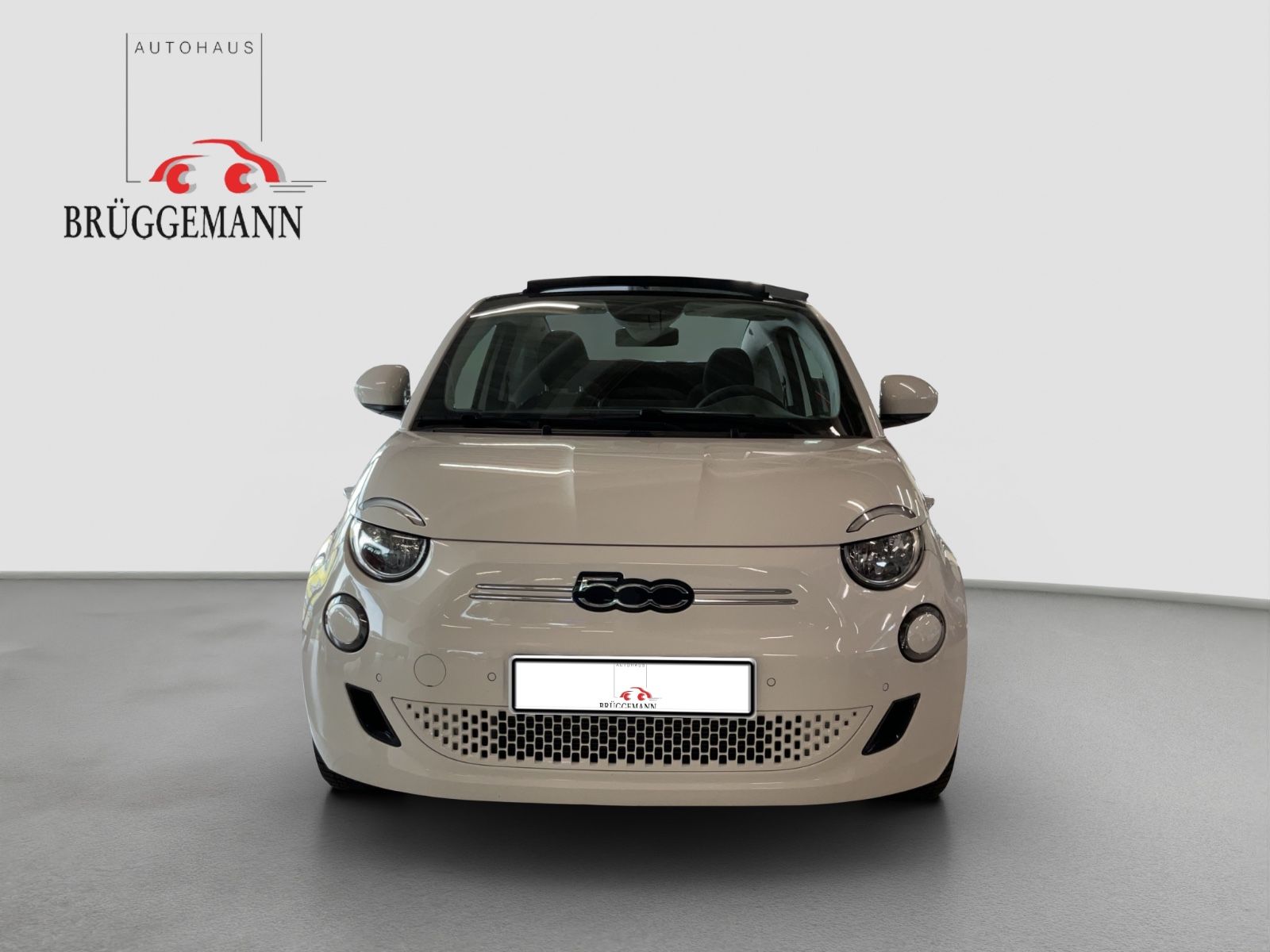 Fahrzeugabbildung Fiat 500e Cabrio 42 kWh + Komfortpaket