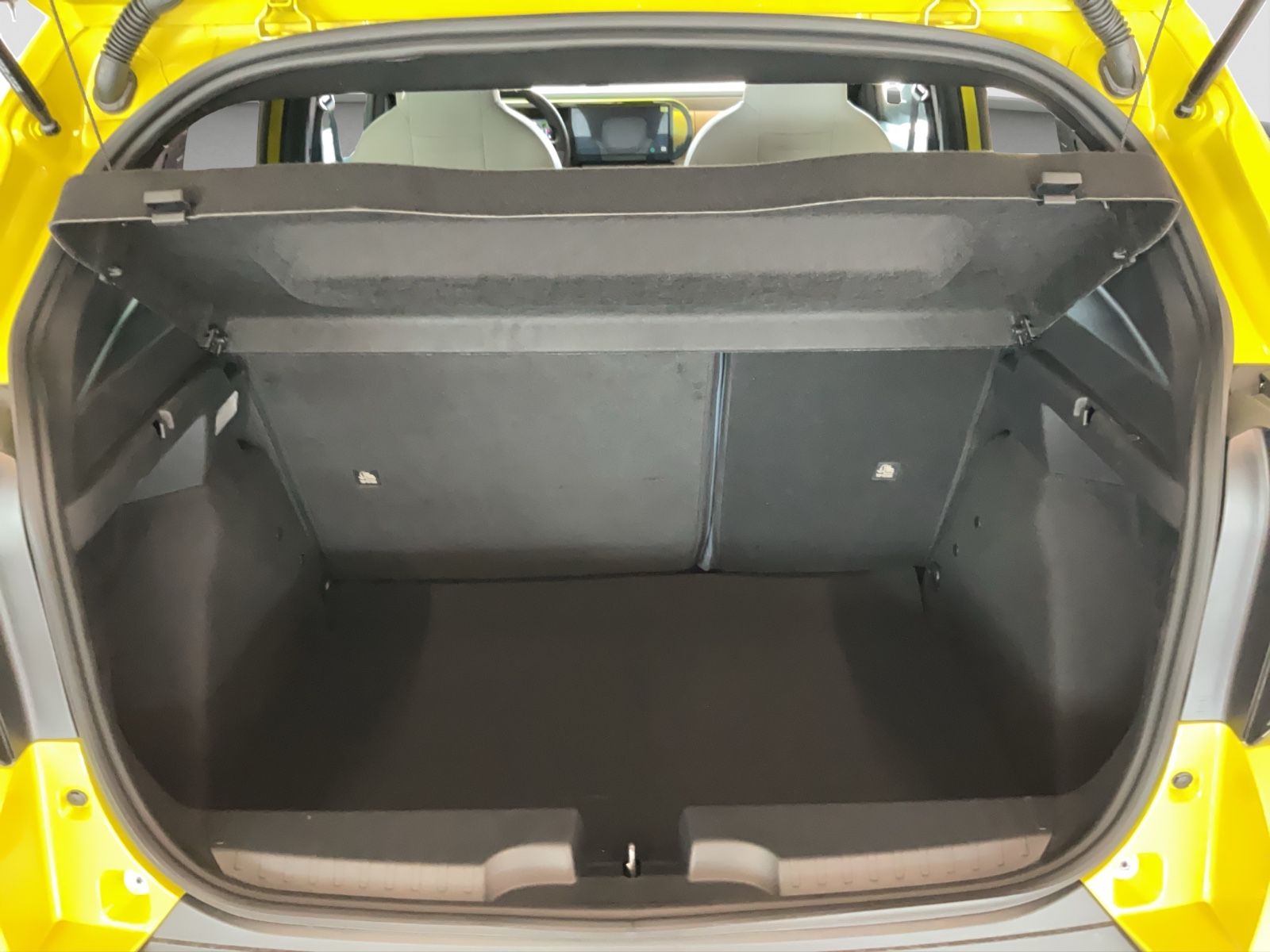 Fahrzeugabbildung Fiat Grande Panda Elektro La Prima