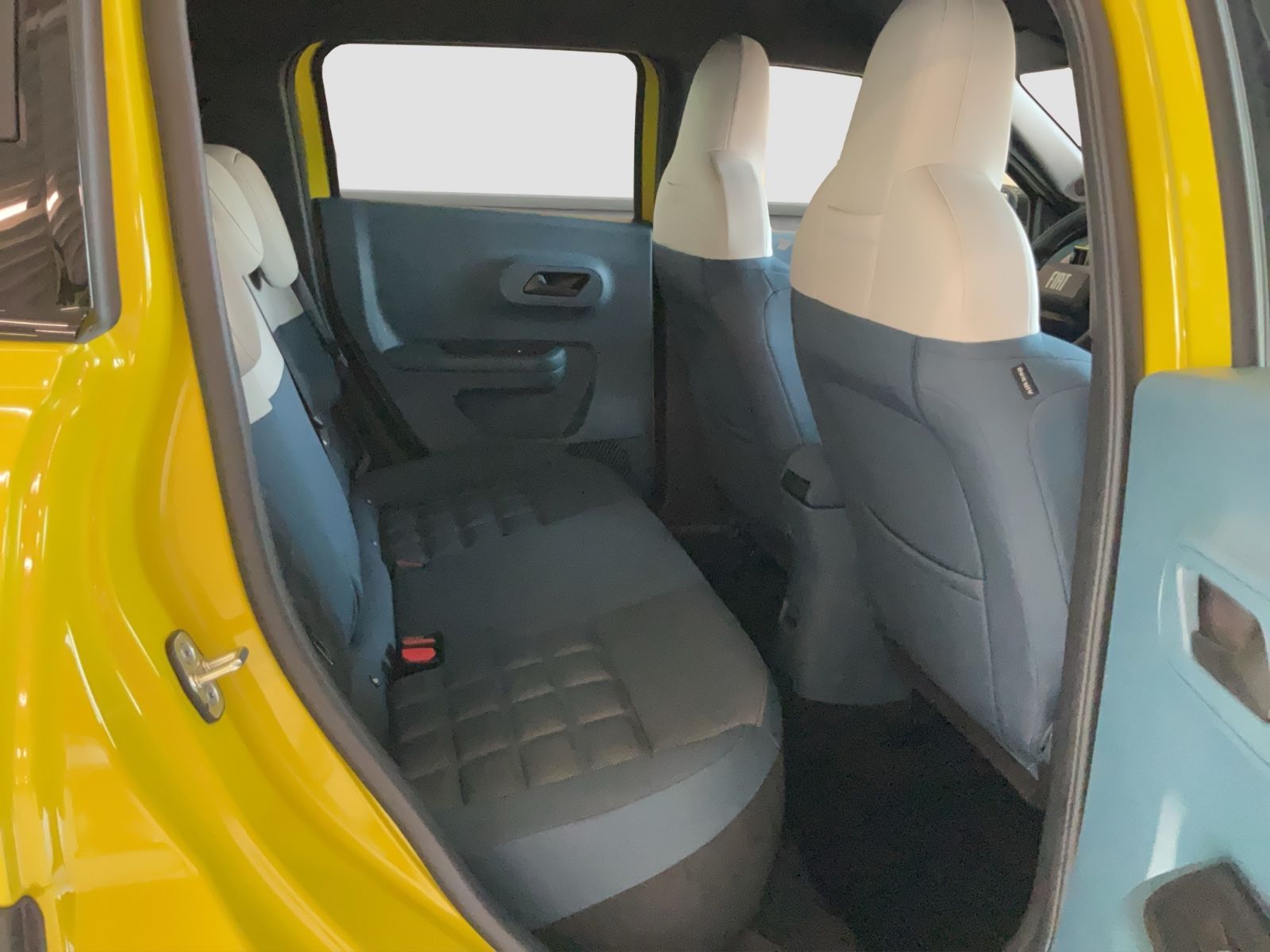 Fahrzeugabbildung Fiat Grande Panda Elektro La Prima