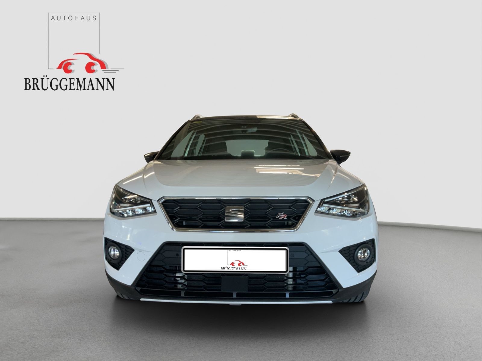 Fahrzeugabbildung SEAT Arona FR AHK, Beats, LED, Shzg, 8-Fach