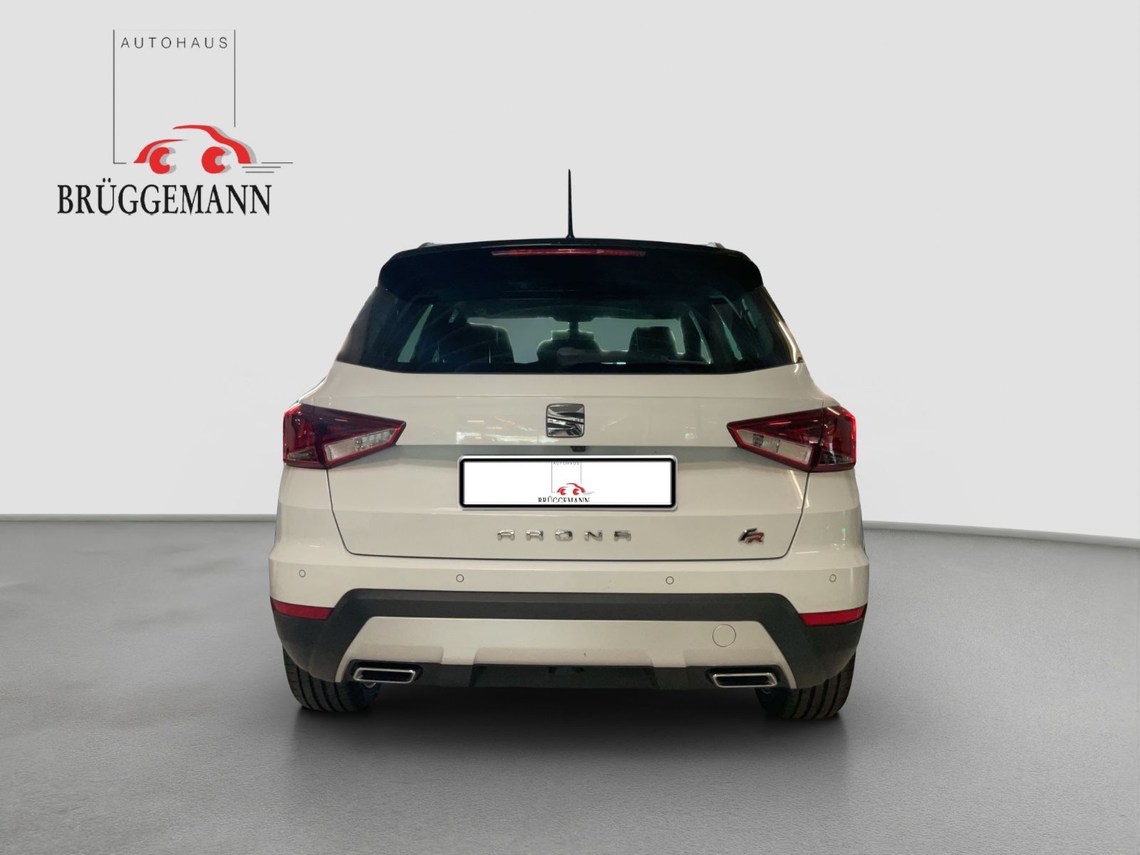 Fahrzeugabbildung SEAT Arona FR AHK, Beats, LED, Shzg, 8-Fach