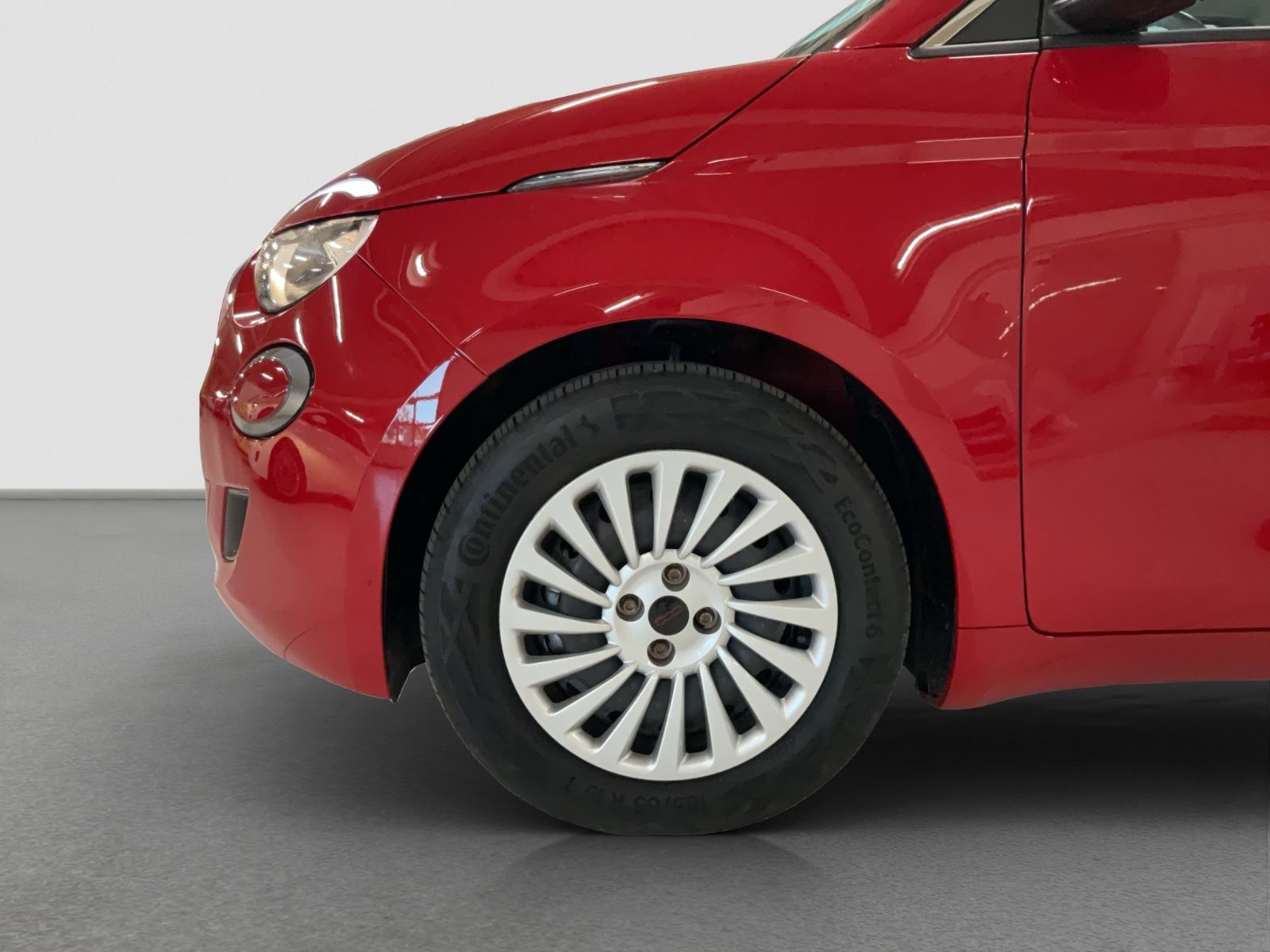 Fahrzeugabbildung Fiat 500e 42 kWh Cabrio