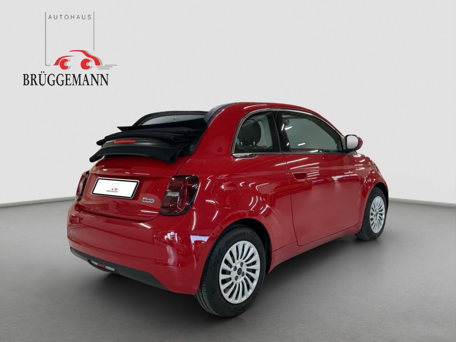 Fahrzeugabbildung Fiat 500e 42 kWh Cabrio