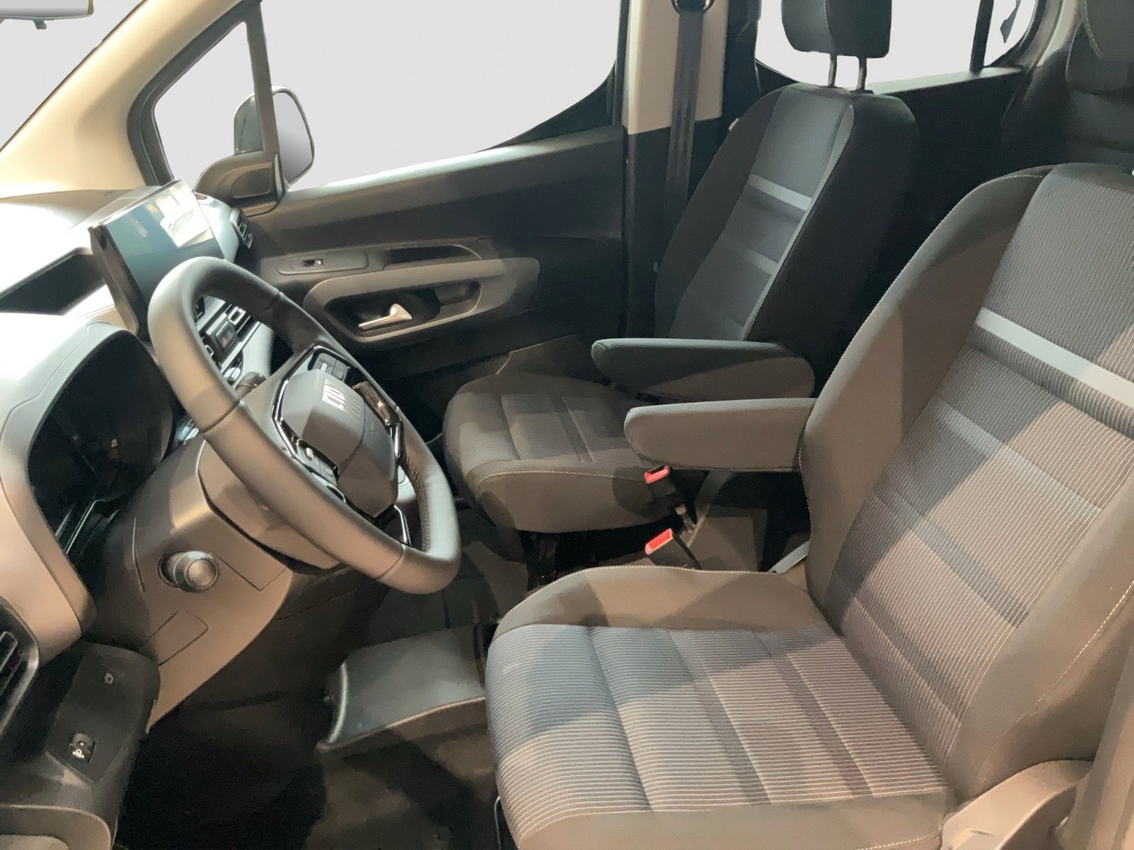 Fahrzeugabbildung Fiat Doblo XL Heavy KAWA 1.5 Diesel 75 kW MT6