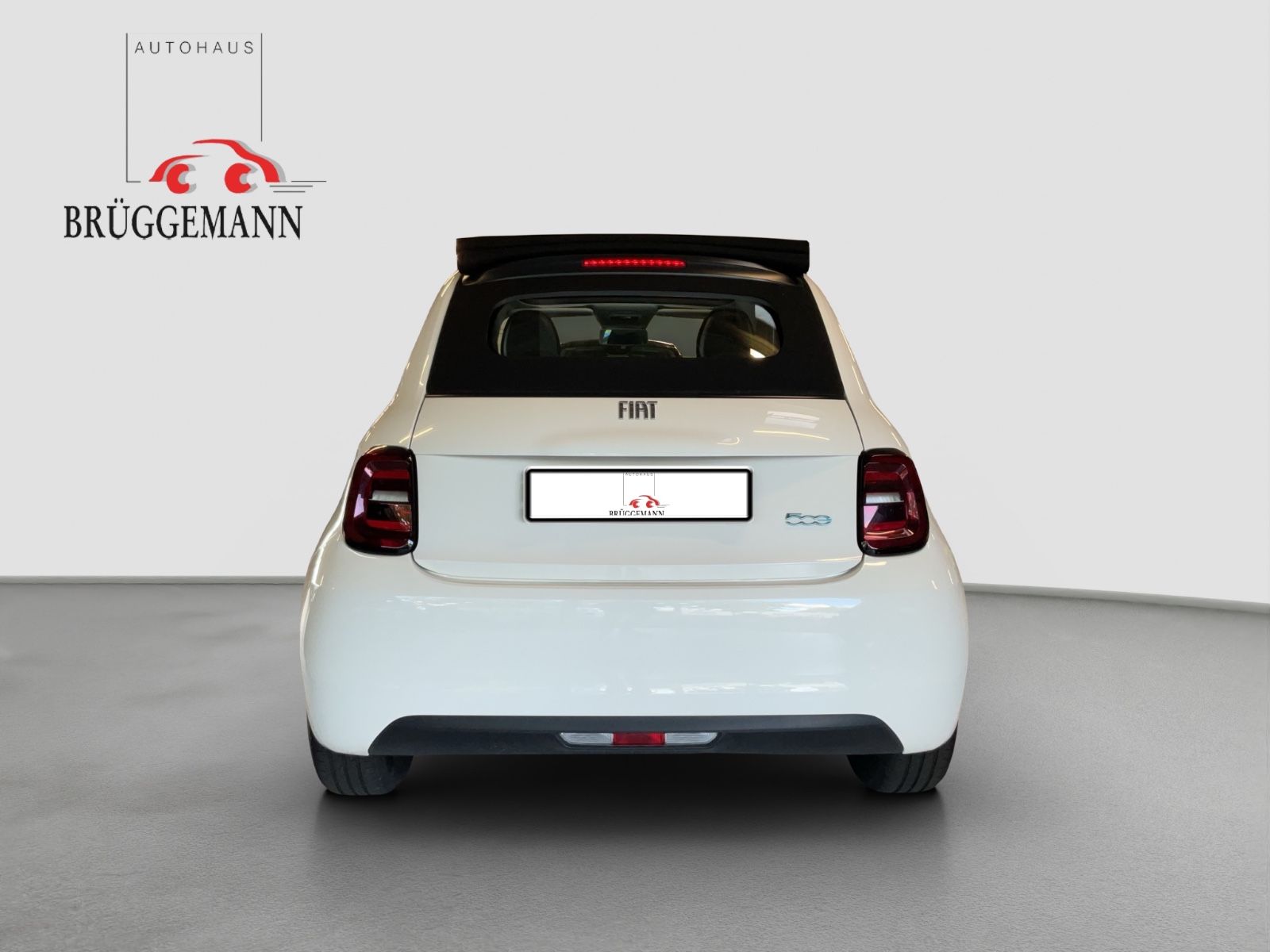 Fahrzeugabbildung Fiat 500e 42 kWh Cabrio
