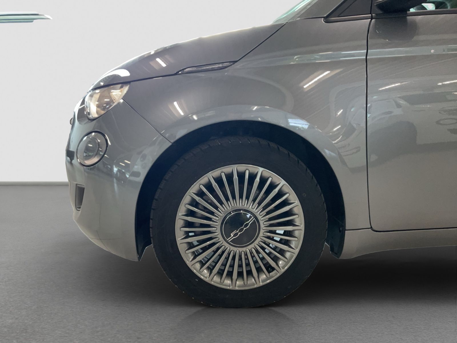 Fahrzeugabbildung Fiat 500e Icon + Komfort-Paket, Winter-Paket