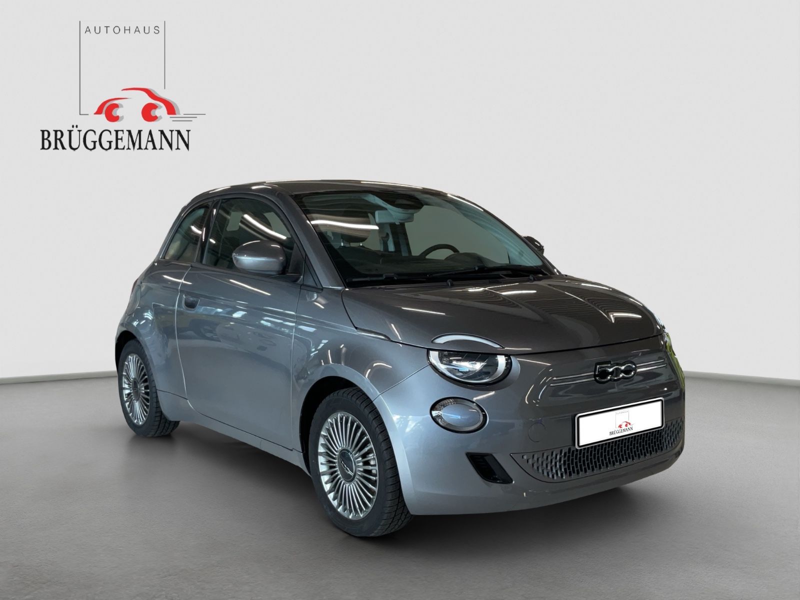 Fahrzeugabbildung Fiat 500e Icon + Komfort-Paket, Winter-Paket
