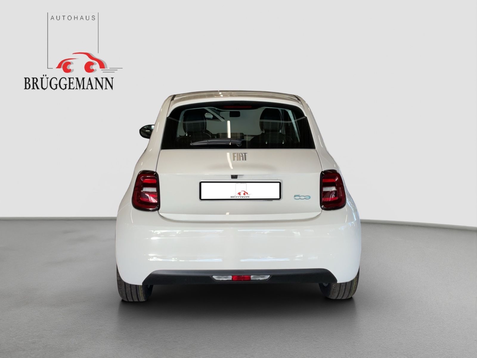 Fahrzeugabbildung Fiat 500e 42 kWh Icon + Komfort Paket