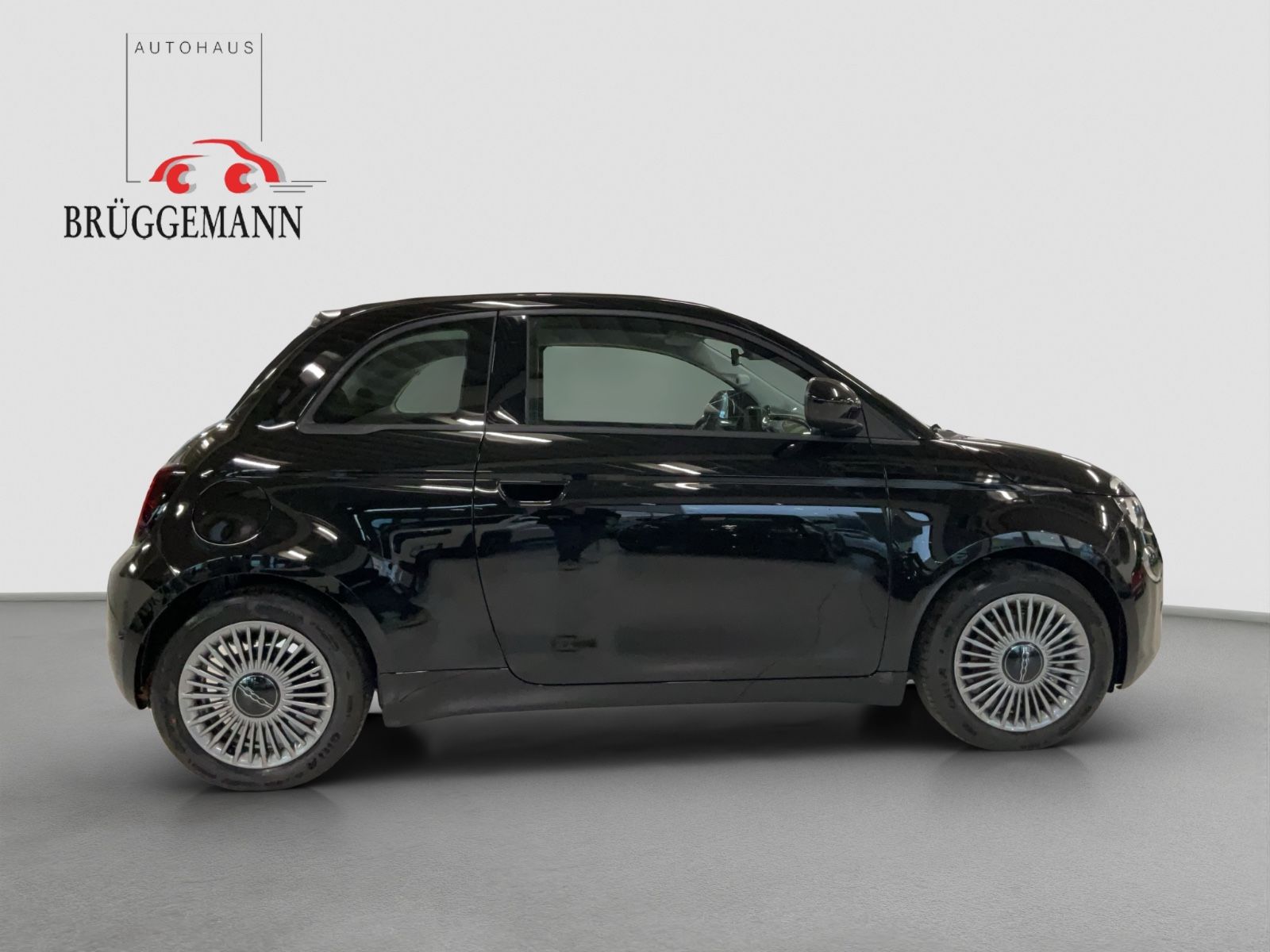 Fahrzeugabbildung Fiat 500e CABRIO 42 kWh Icon + Komfort Paket