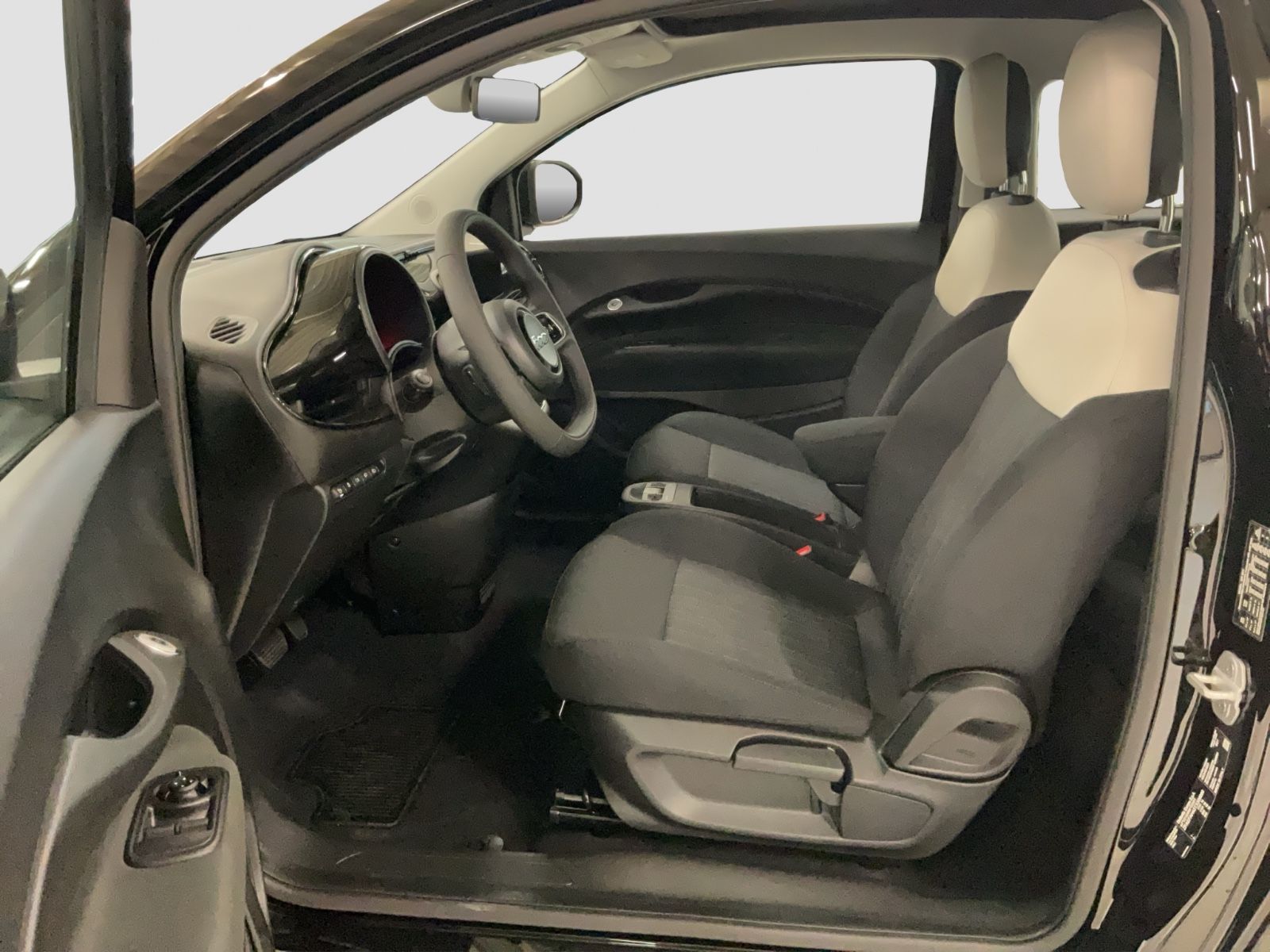 Fahrzeugabbildung Fiat 500e CABRIO 42 kWh Icon + Komfort Paket