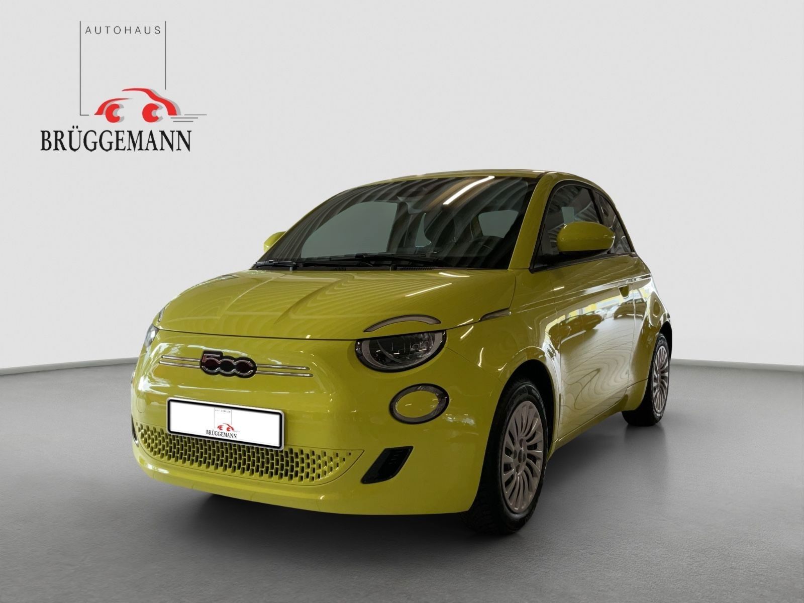Fiat 500e 23,8 kWh + Ganzjahresreifen