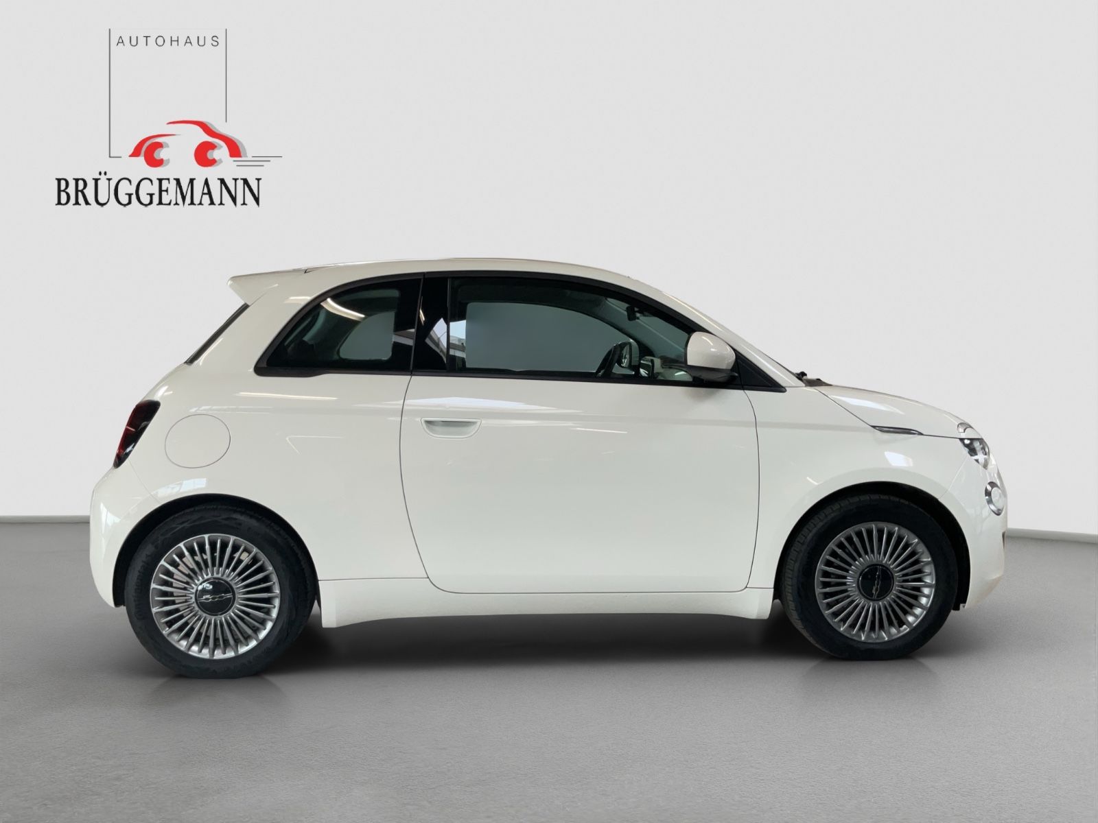 Fahrzeugabbildung Fiat 500e 42 kWh