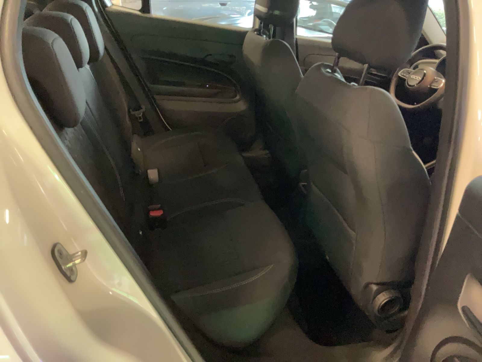 Fahrzeugabbildung Fiat 600 Hybrid