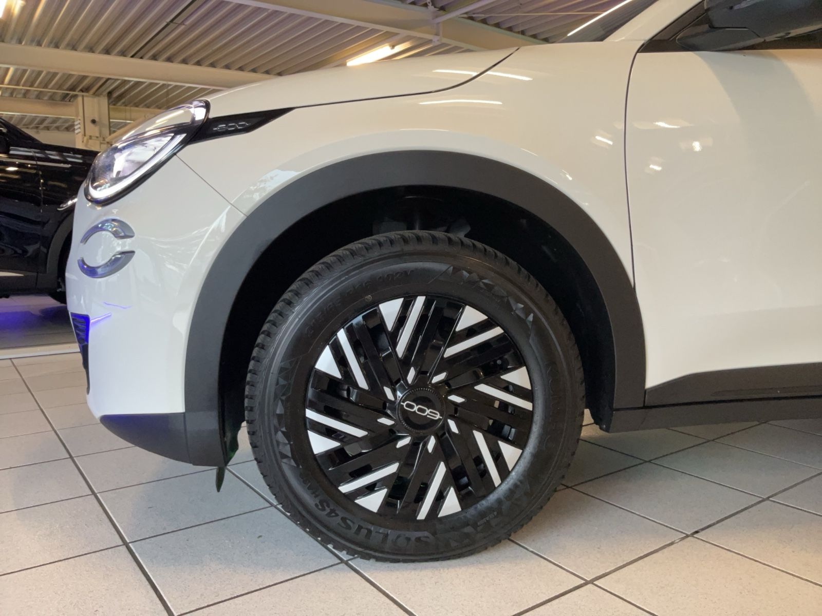 Fahrzeugabbildung Fiat 600 Hybrid