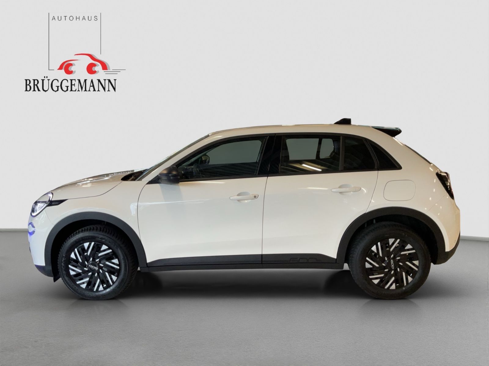Fahrzeugabbildung Fiat 600 Hybrid