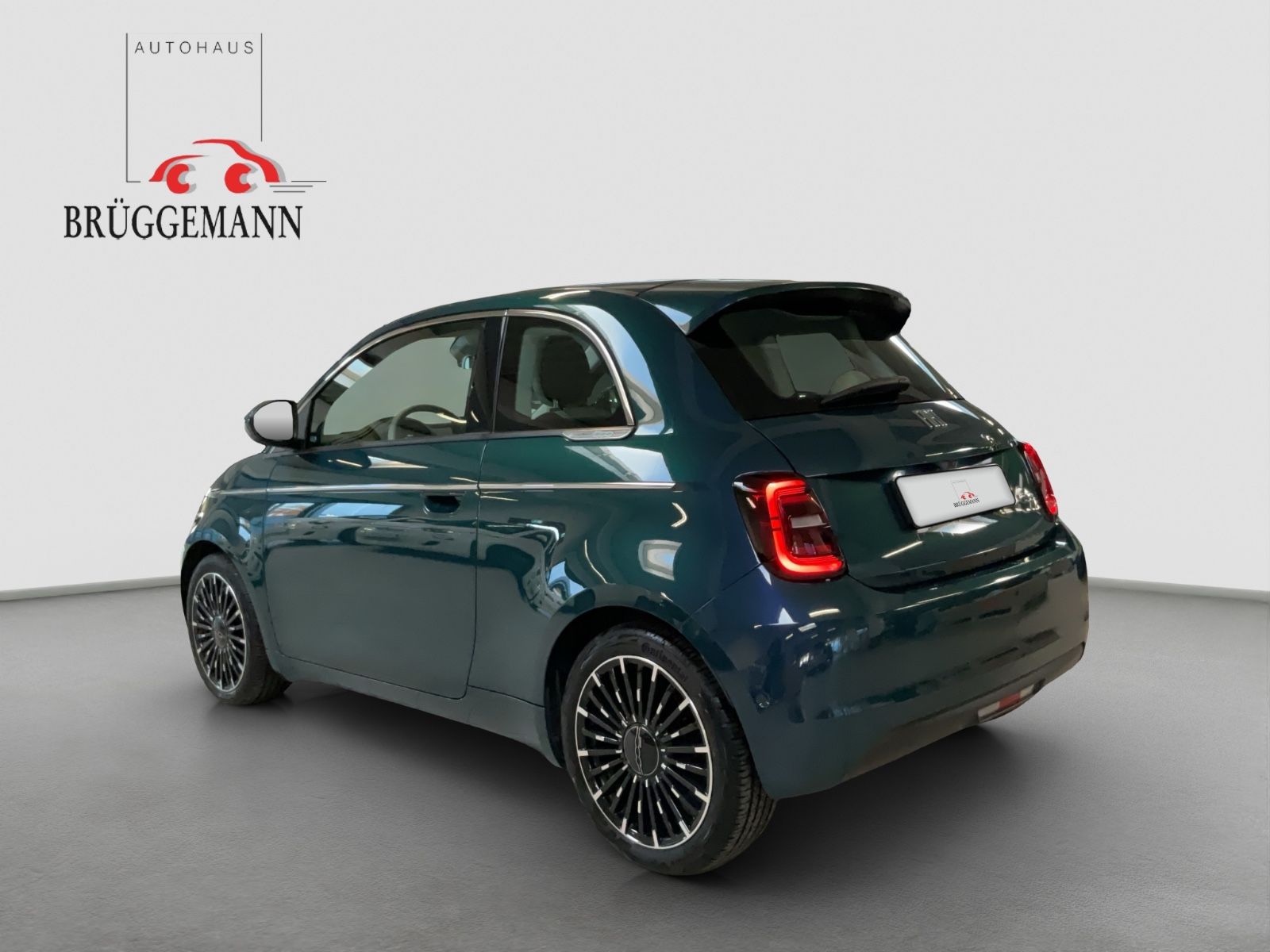 Fahrzeugabbildung Fiat 500e 42 kWh La Prima by Bocelli