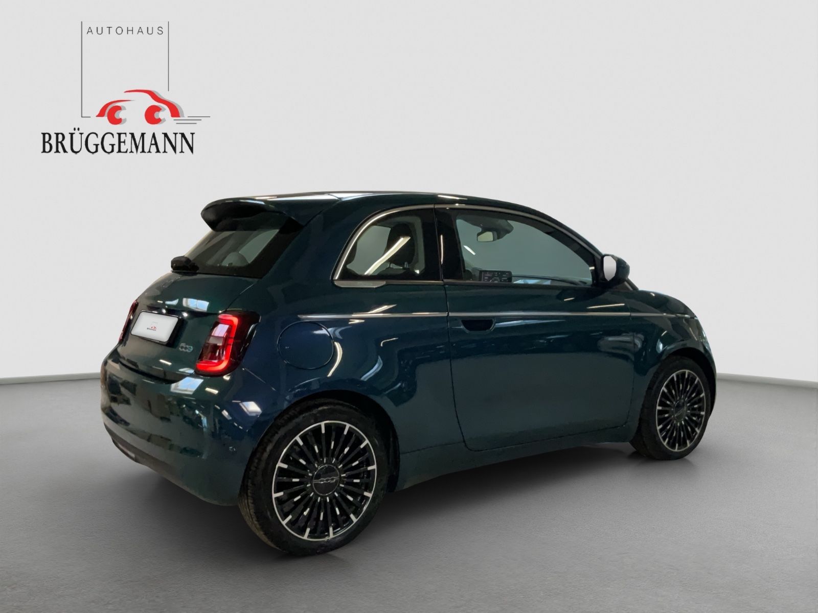 Fahrzeugabbildung Fiat 500e 42 kWh La Prima by Bocelli