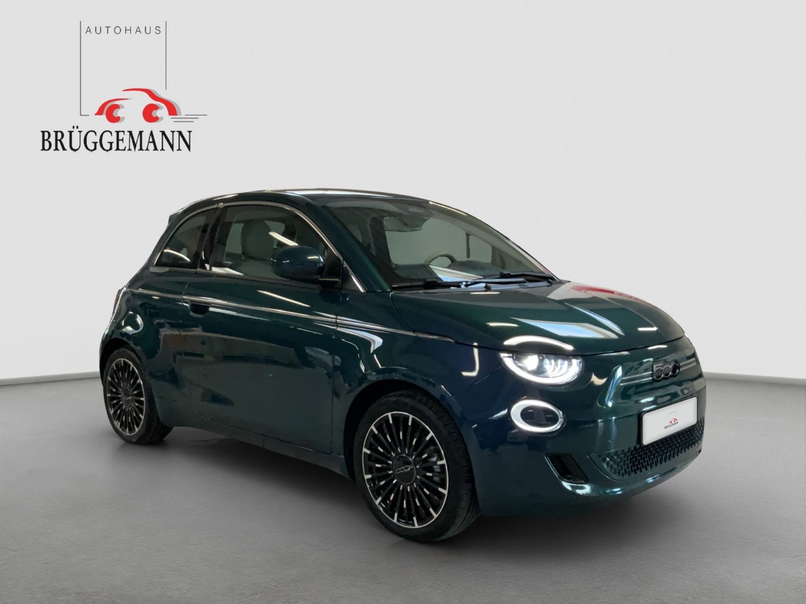 Fahrzeugabbildung Fiat 500e 42 kWh La Prima by Bocelli